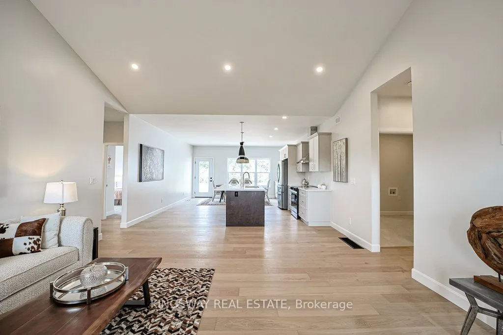 242 Percy Boom Road N