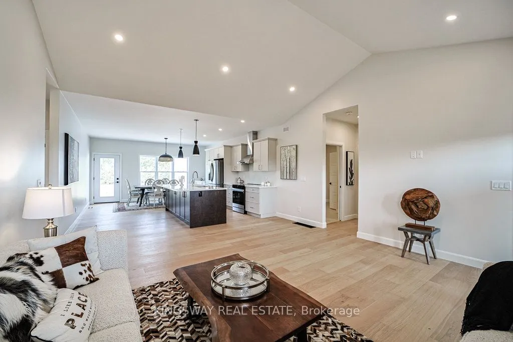 242 Percy Boom Road N