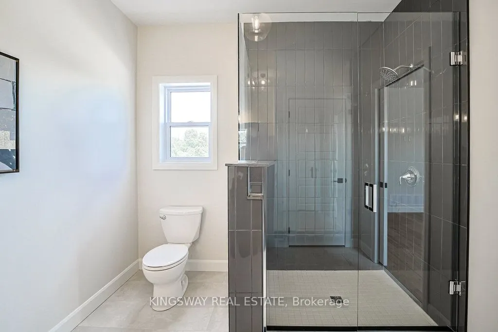 242 Percy Boom Road N