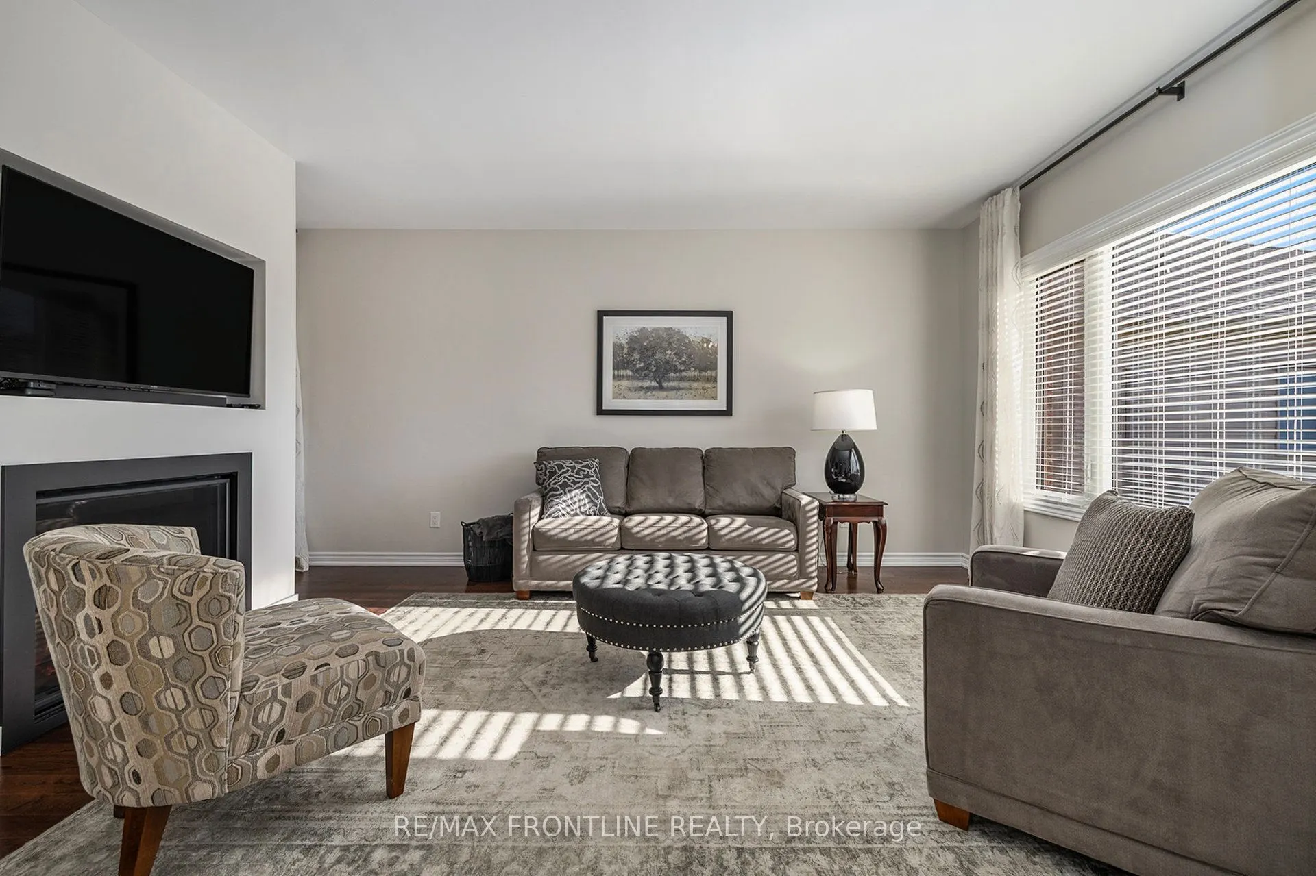 7 Senators Gate Drive