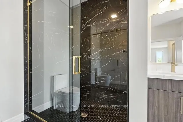 4203 LIBERTY Crossing