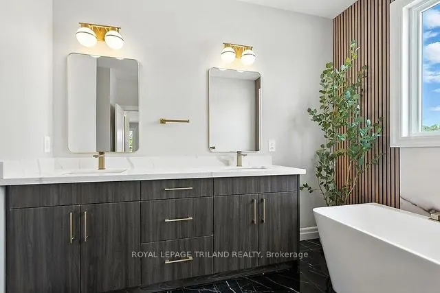 4203 LIBERTY Crossing