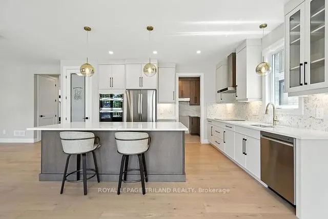 4203 LIBERTY Crossing