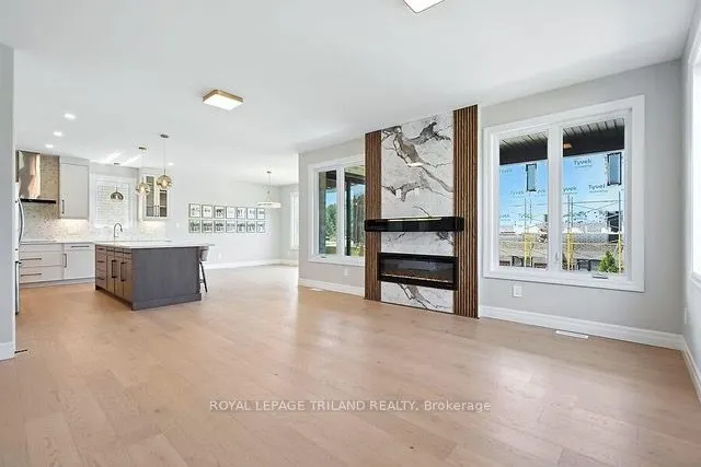 4203 LIBERTY Crossing