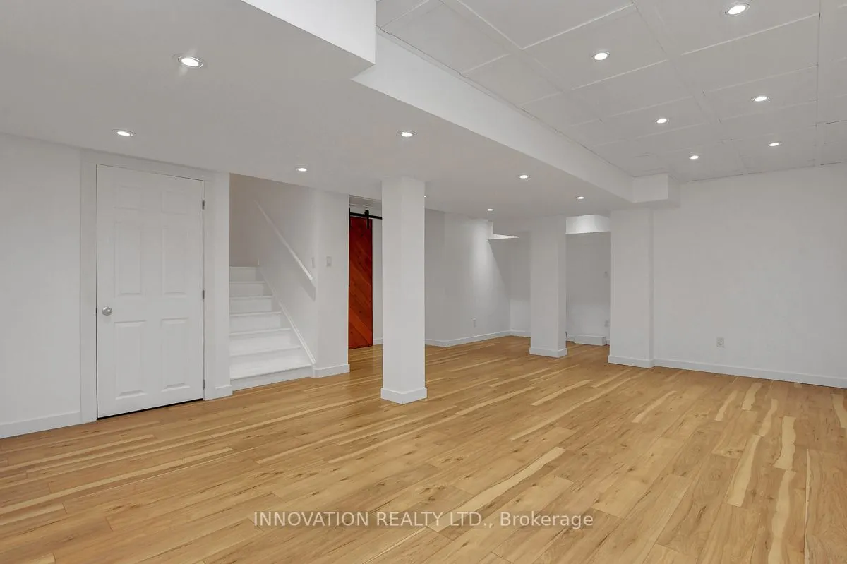 69 Smoketree Crescent