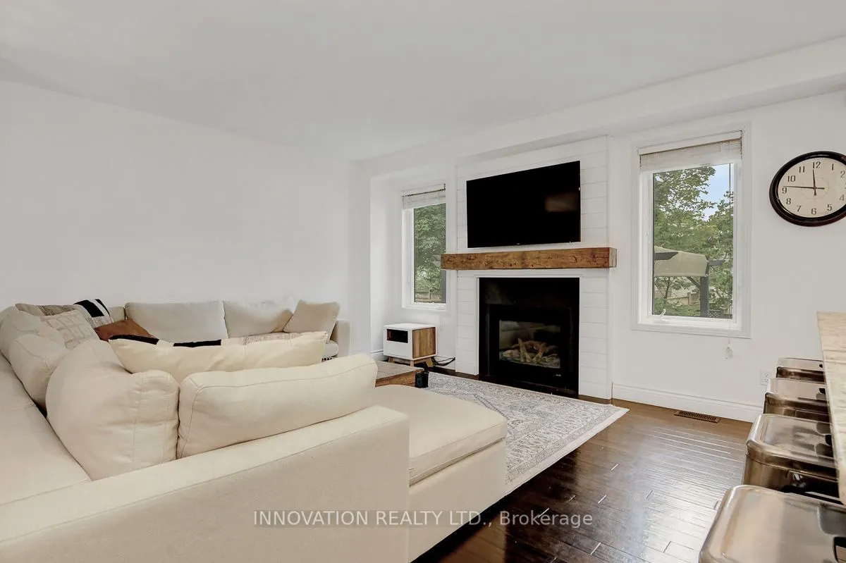 69 Smoketree Crescent