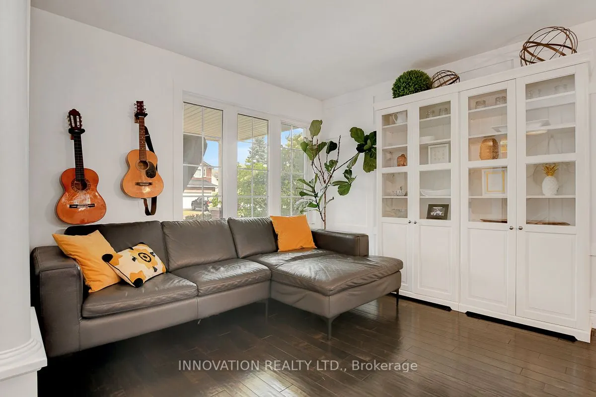 69 Smoketree Crescent