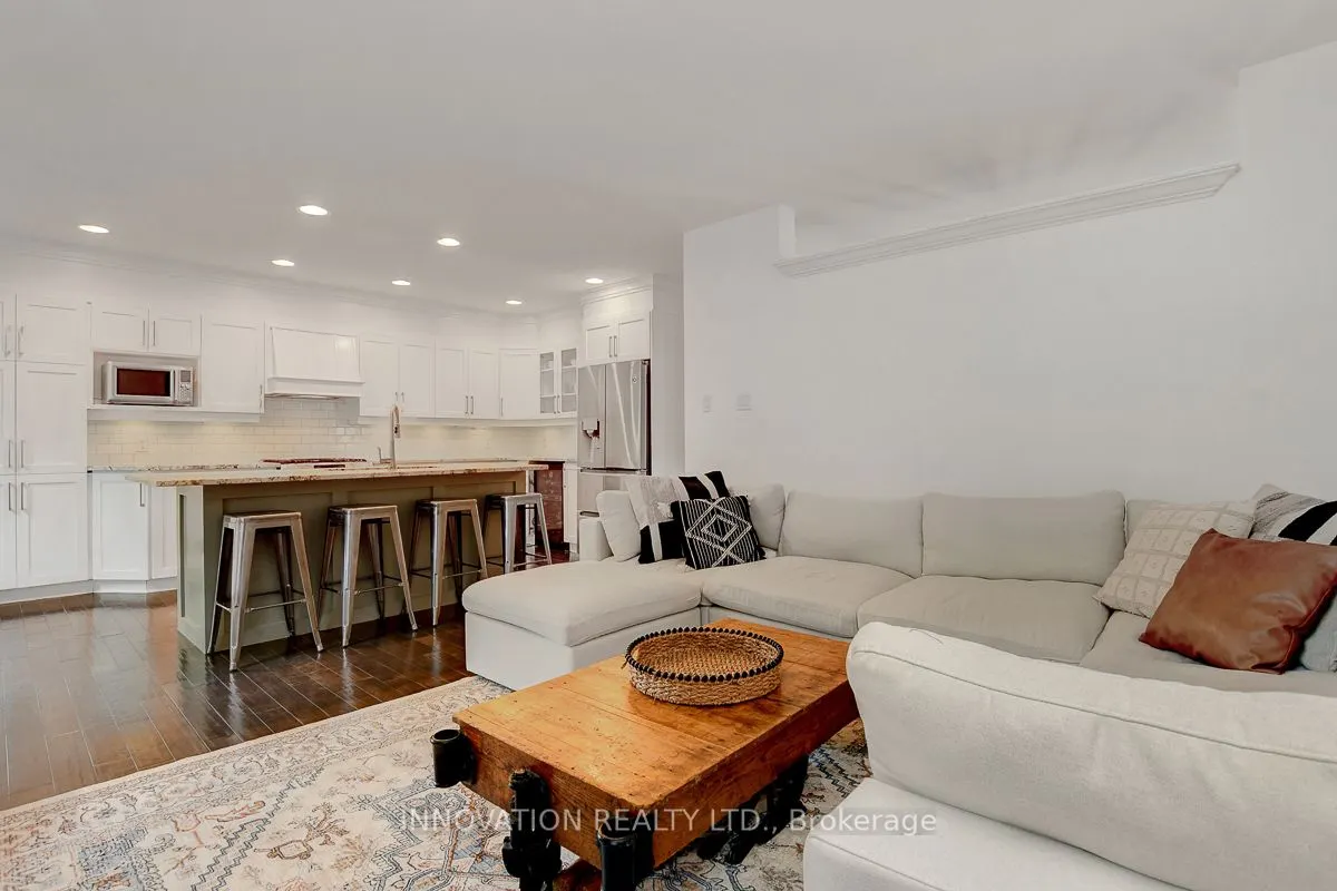 69 Smoketree Crescent