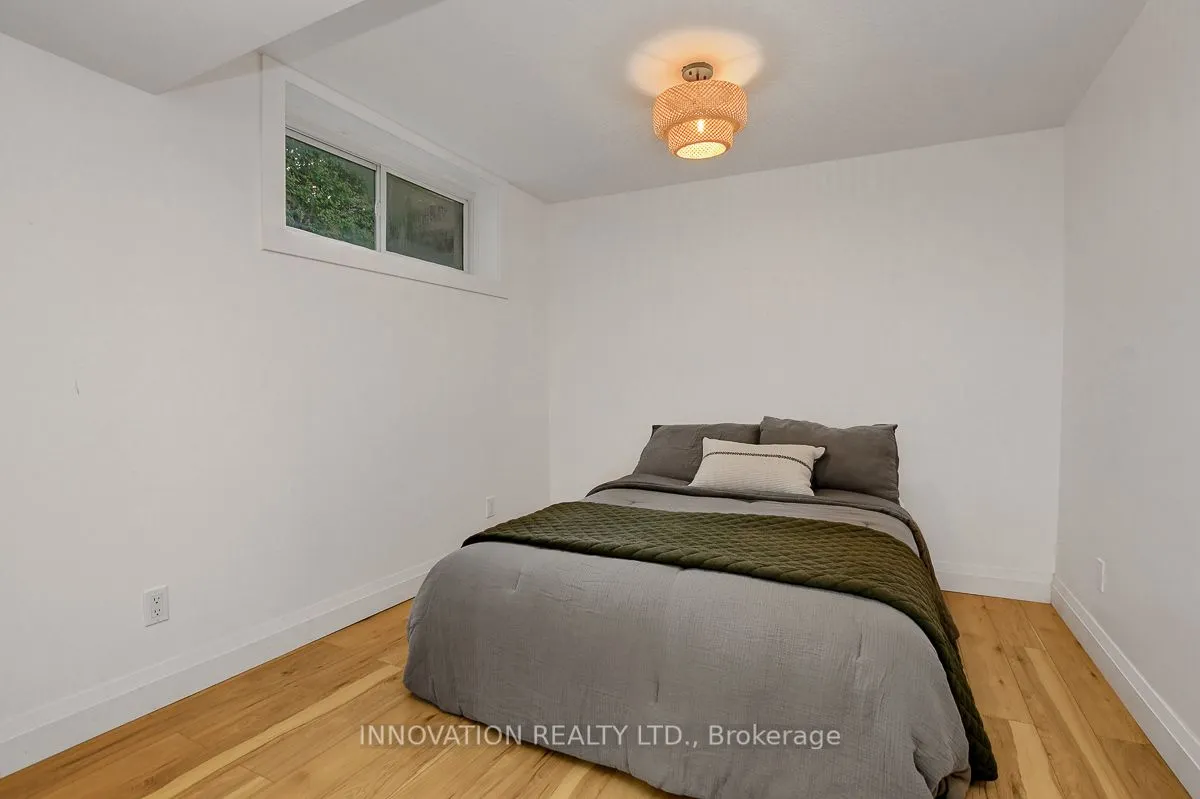 69 Smoketree Crescent