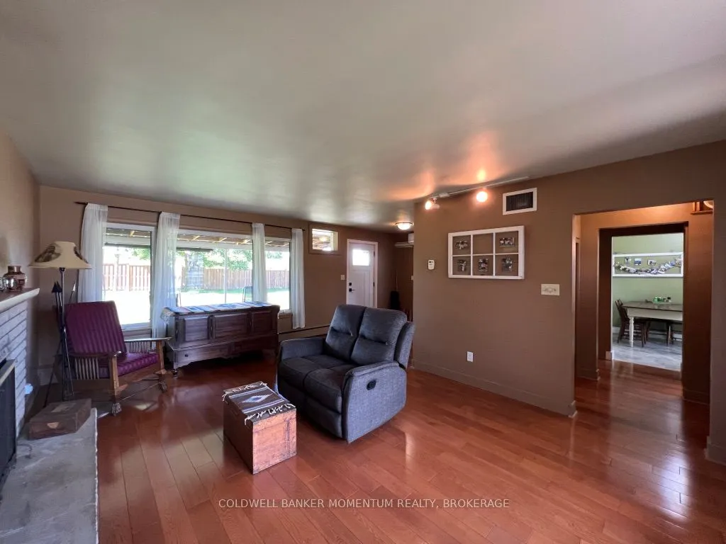 3834 Victoria Avenue