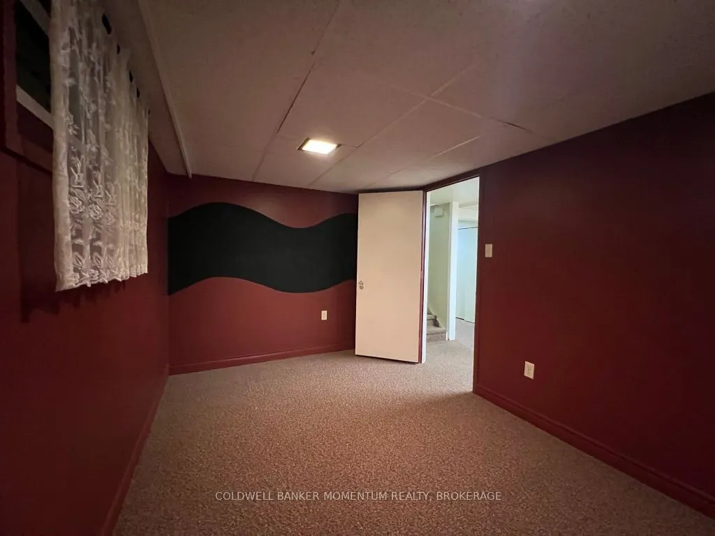 3834 Victoria Avenue