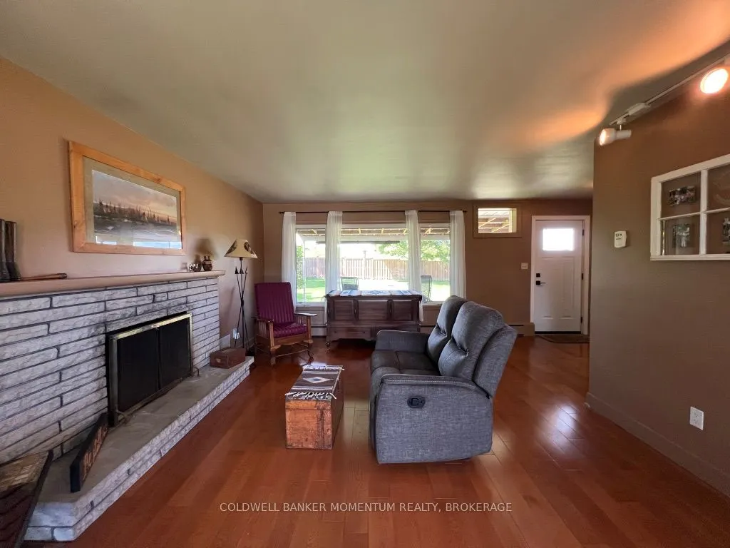 3834 Victoria Avenue