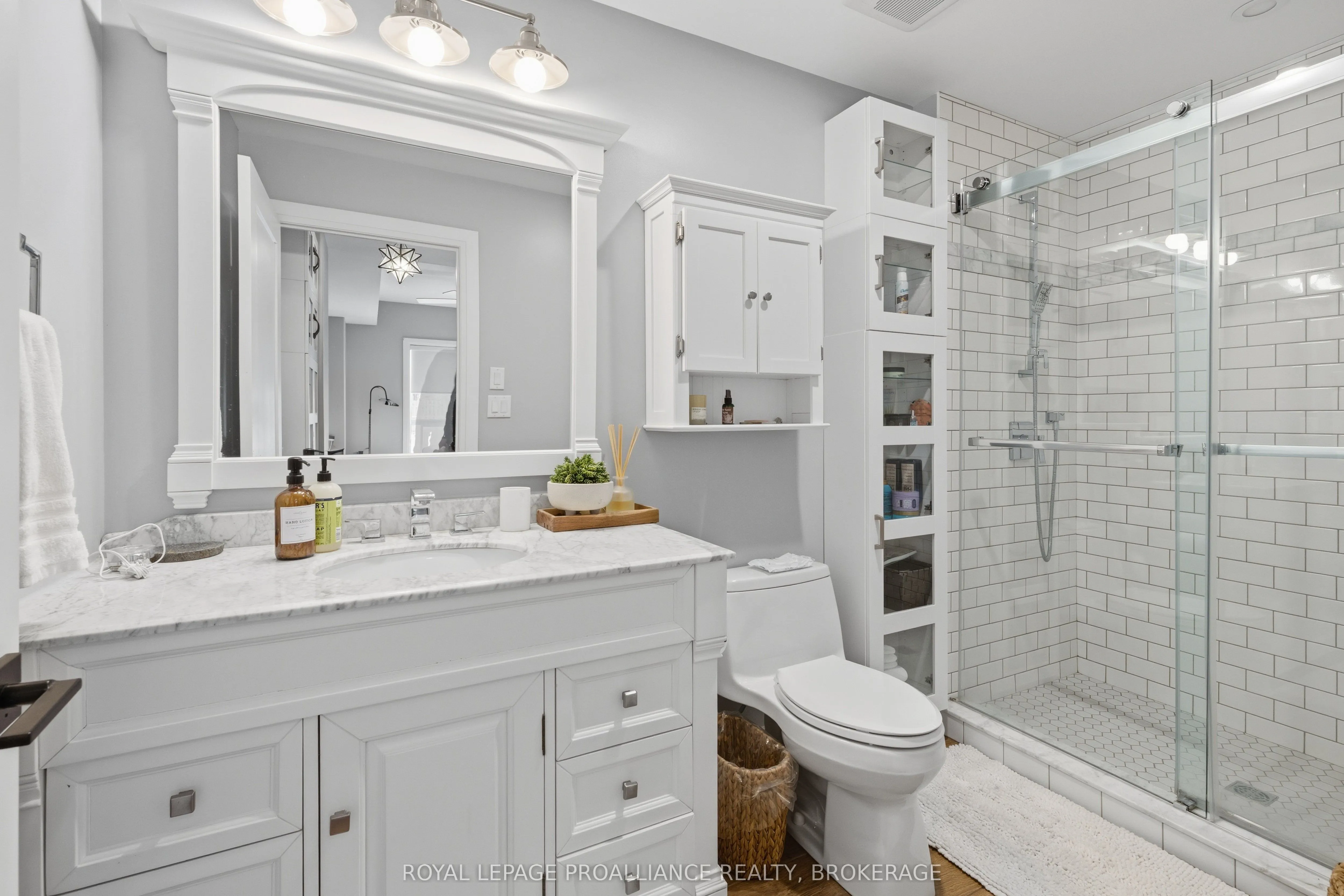 350 Wellington Street, #205