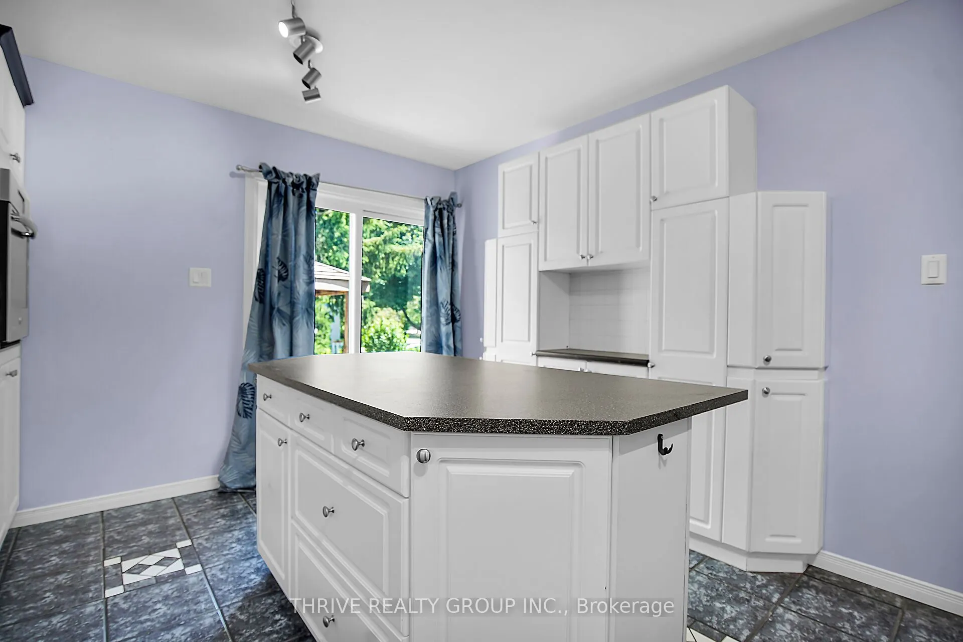 663 Woodcrest Boulevard, #11