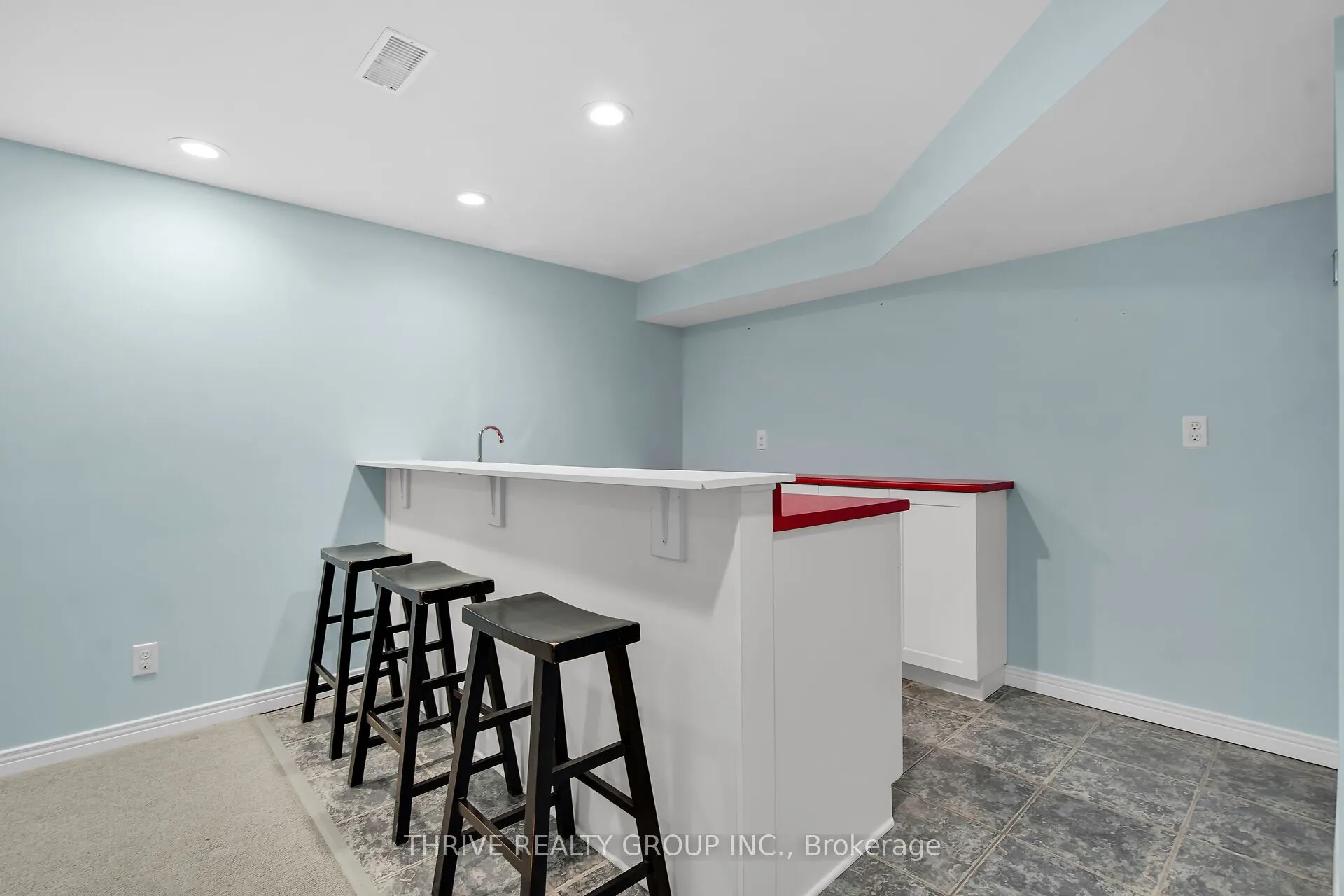 663 Woodcrest Boulevard, #11