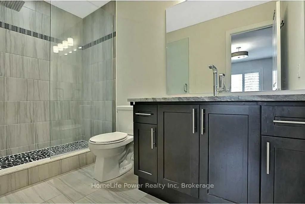 63 Southshore Crescent