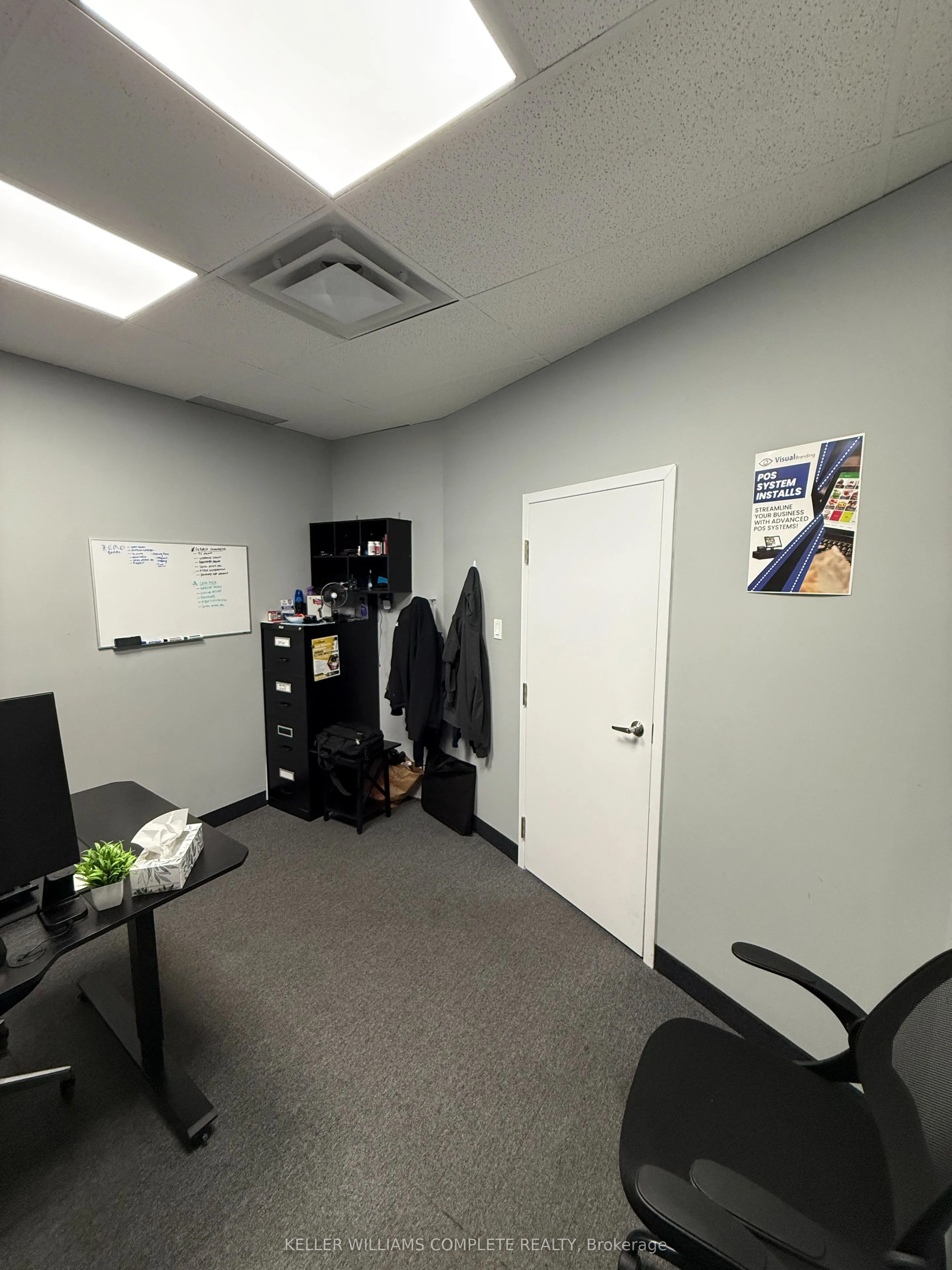 302 BRUCEDALE Avenue