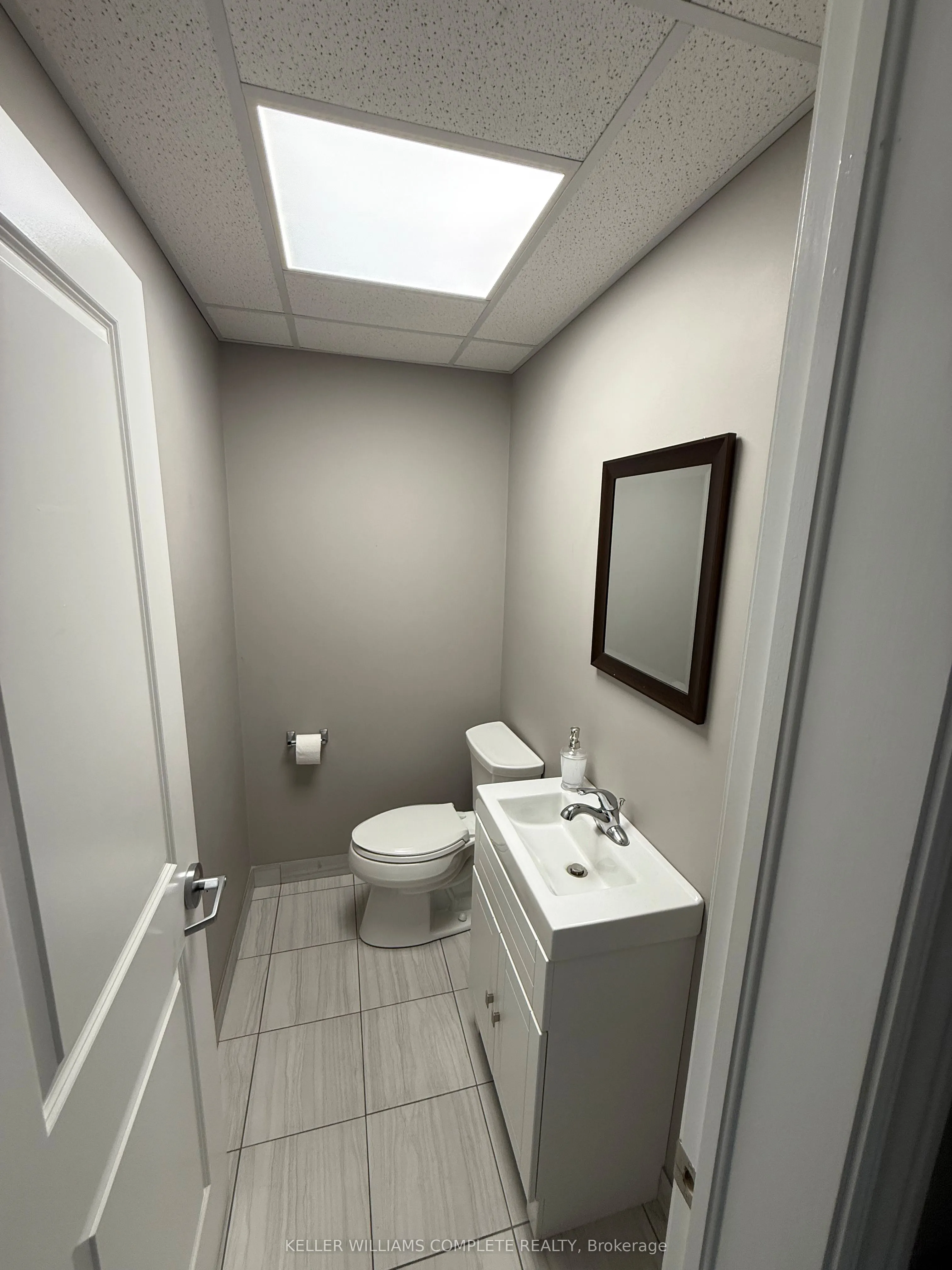 302 BRUCEDALE Avenue