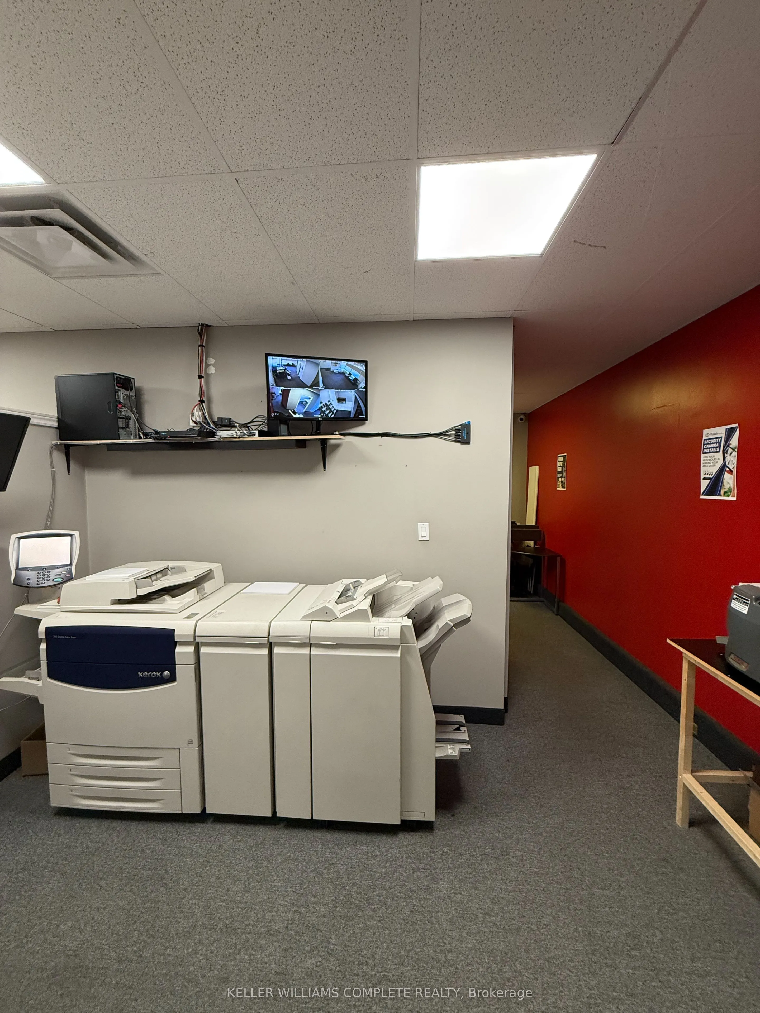 302 BRUCEDALE Avenue