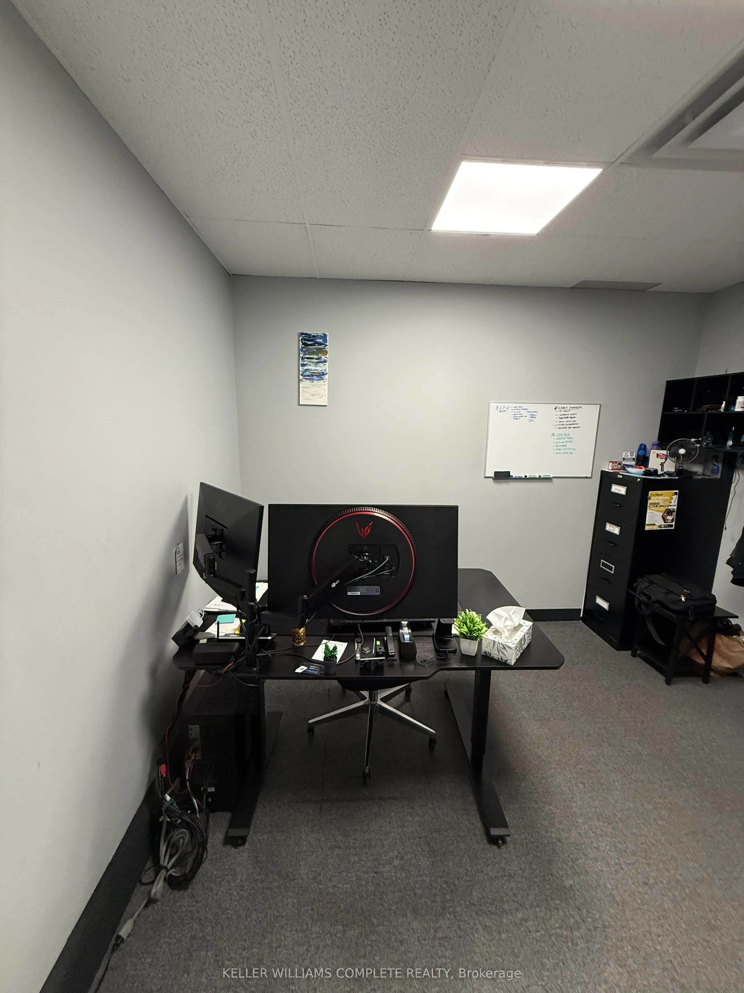 302 BRUCEDALE Avenue