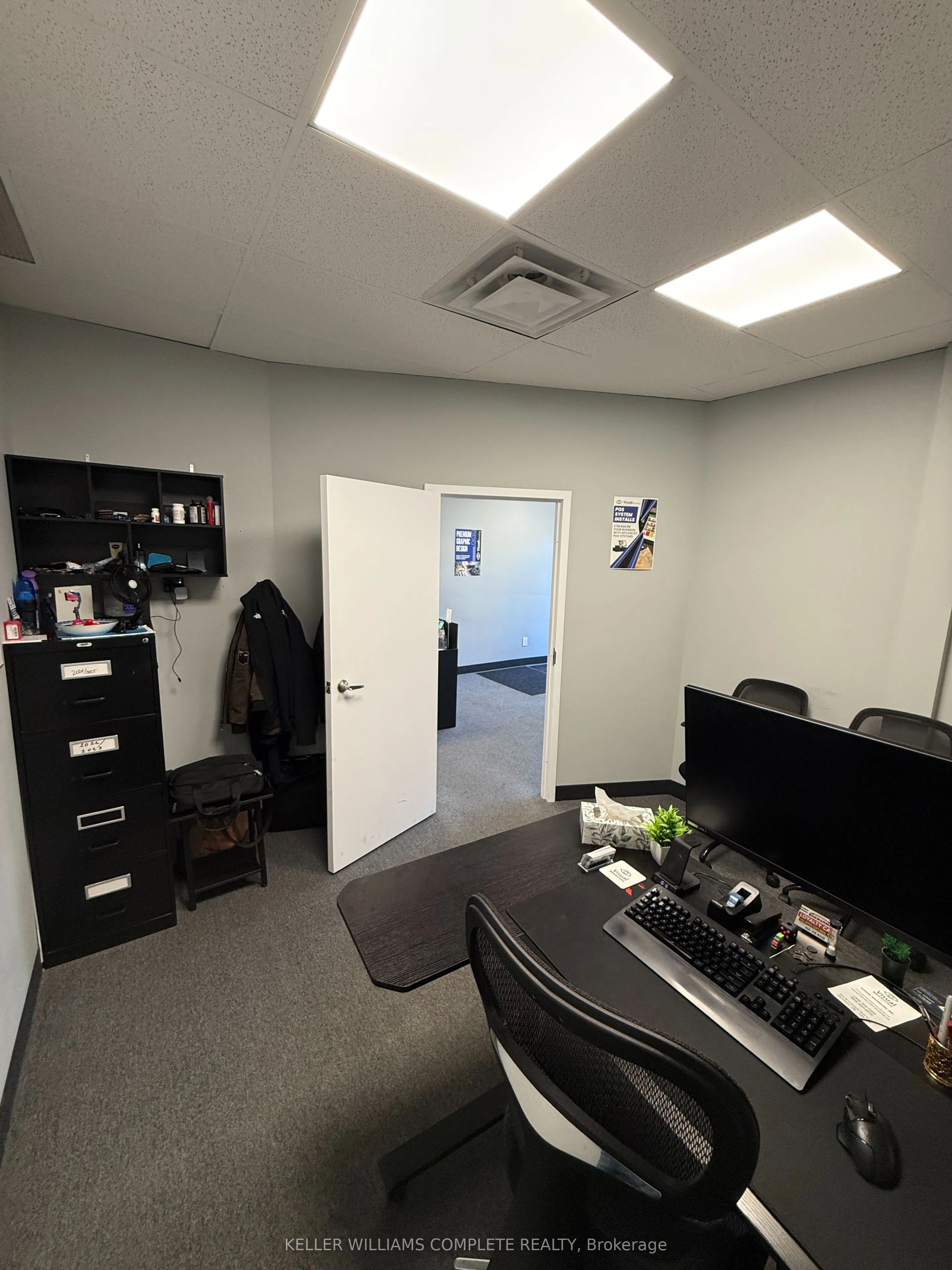 302 BRUCEDALE Avenue