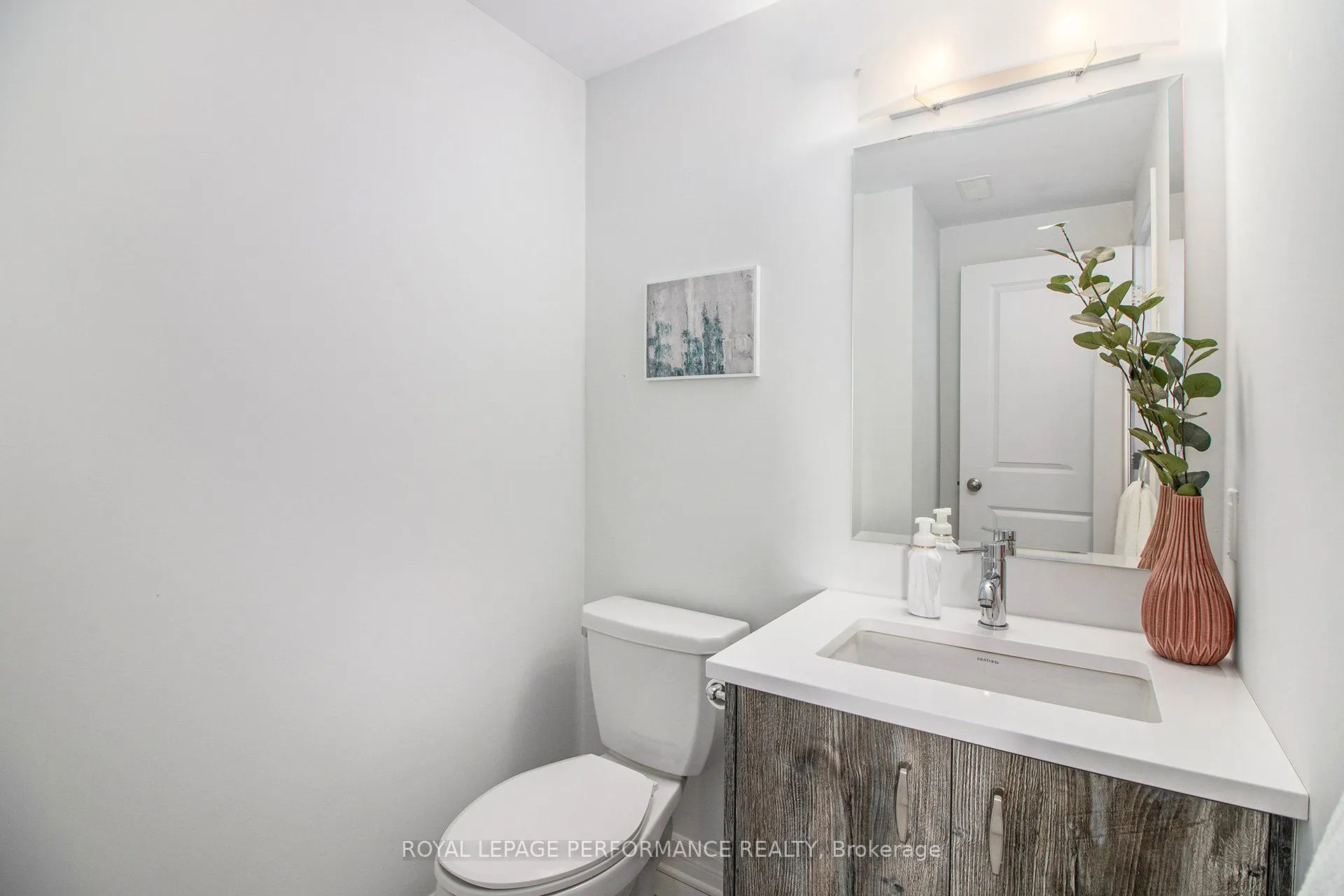 84 Carabiner Private, #33