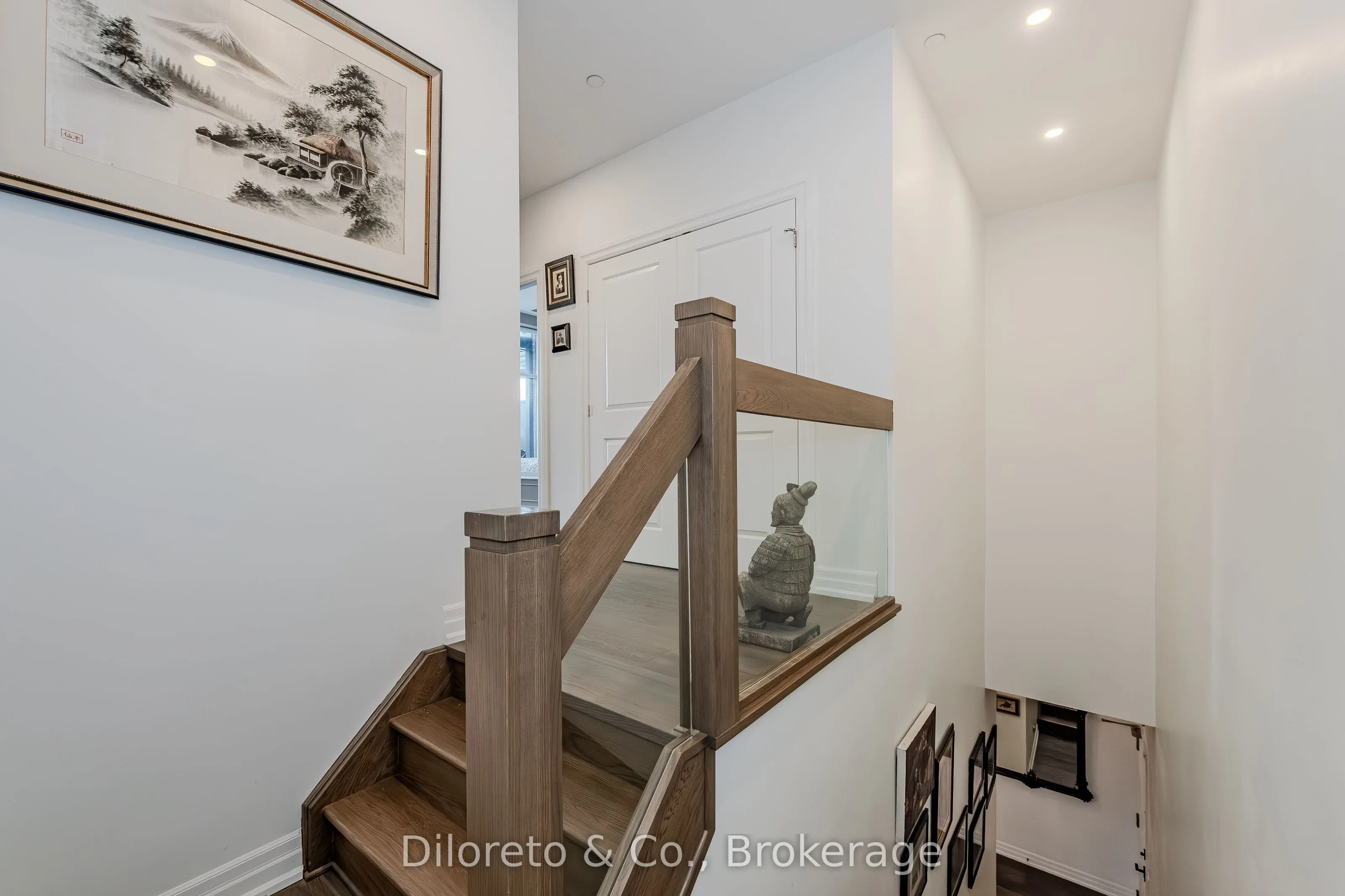 1878 Gordon Street, #105