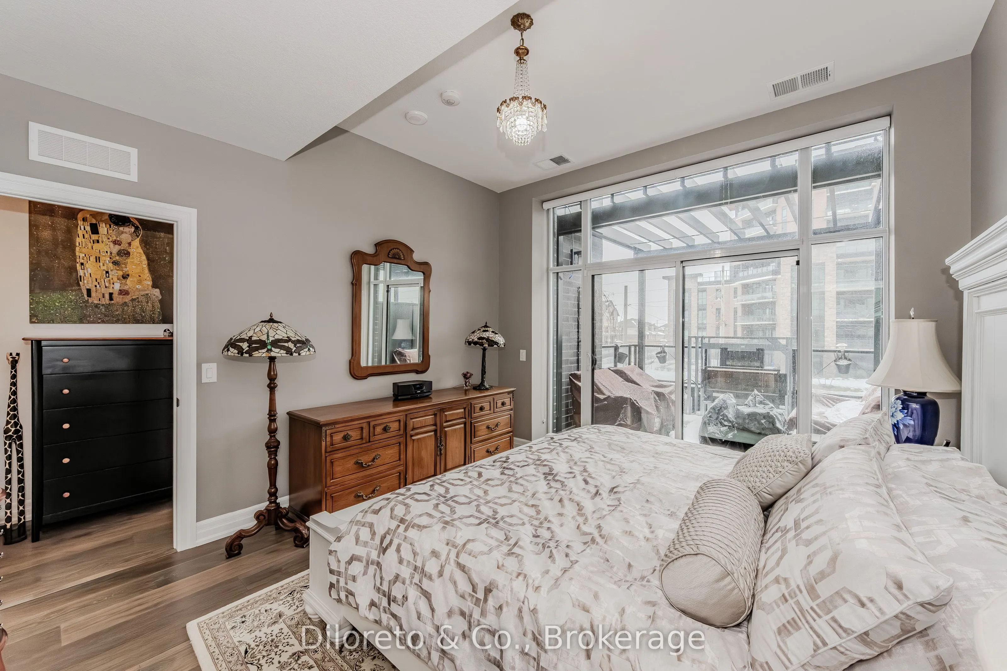 1878 Gordon Street, #105