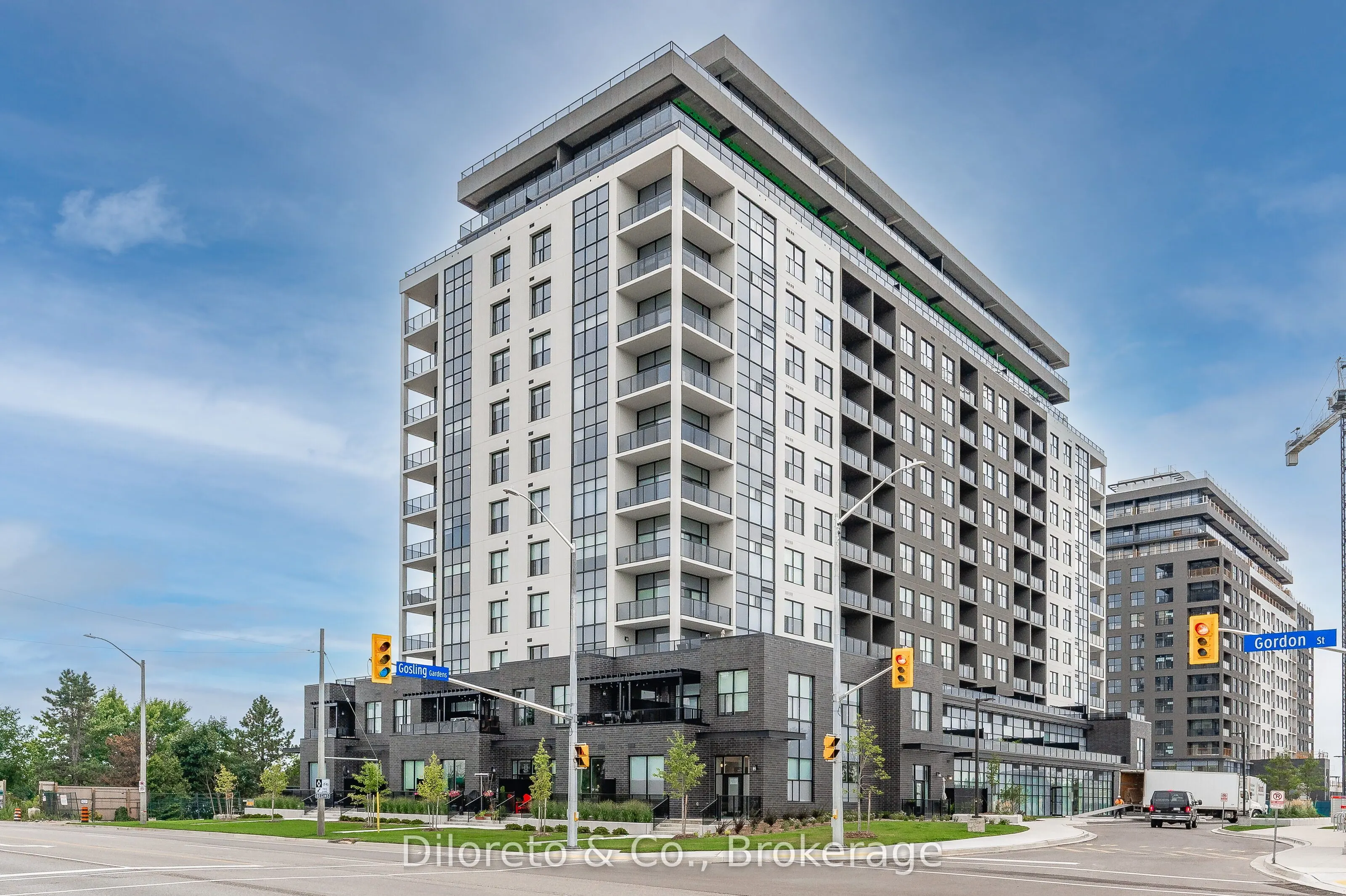 1878 Gordon Street, #105