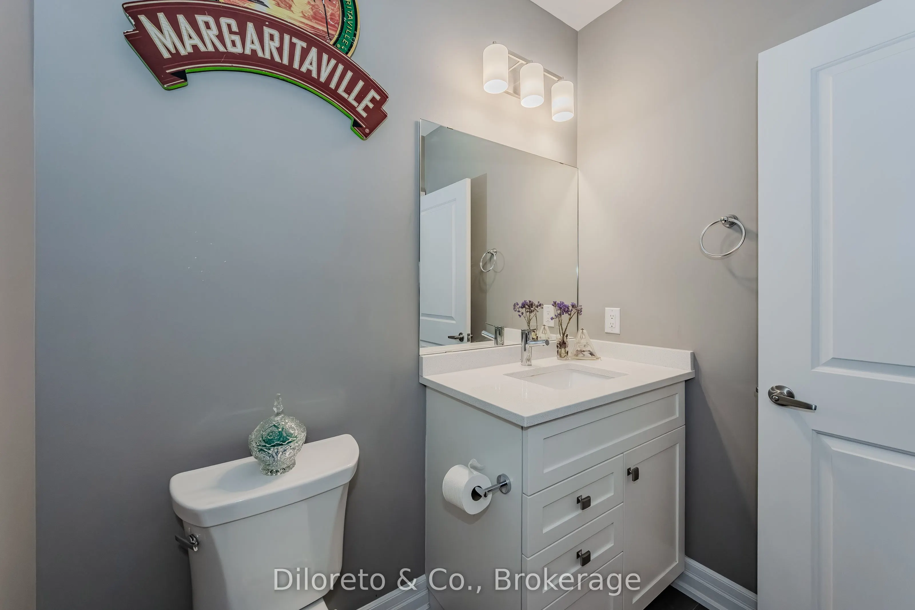 1878 Gordon Street, #105