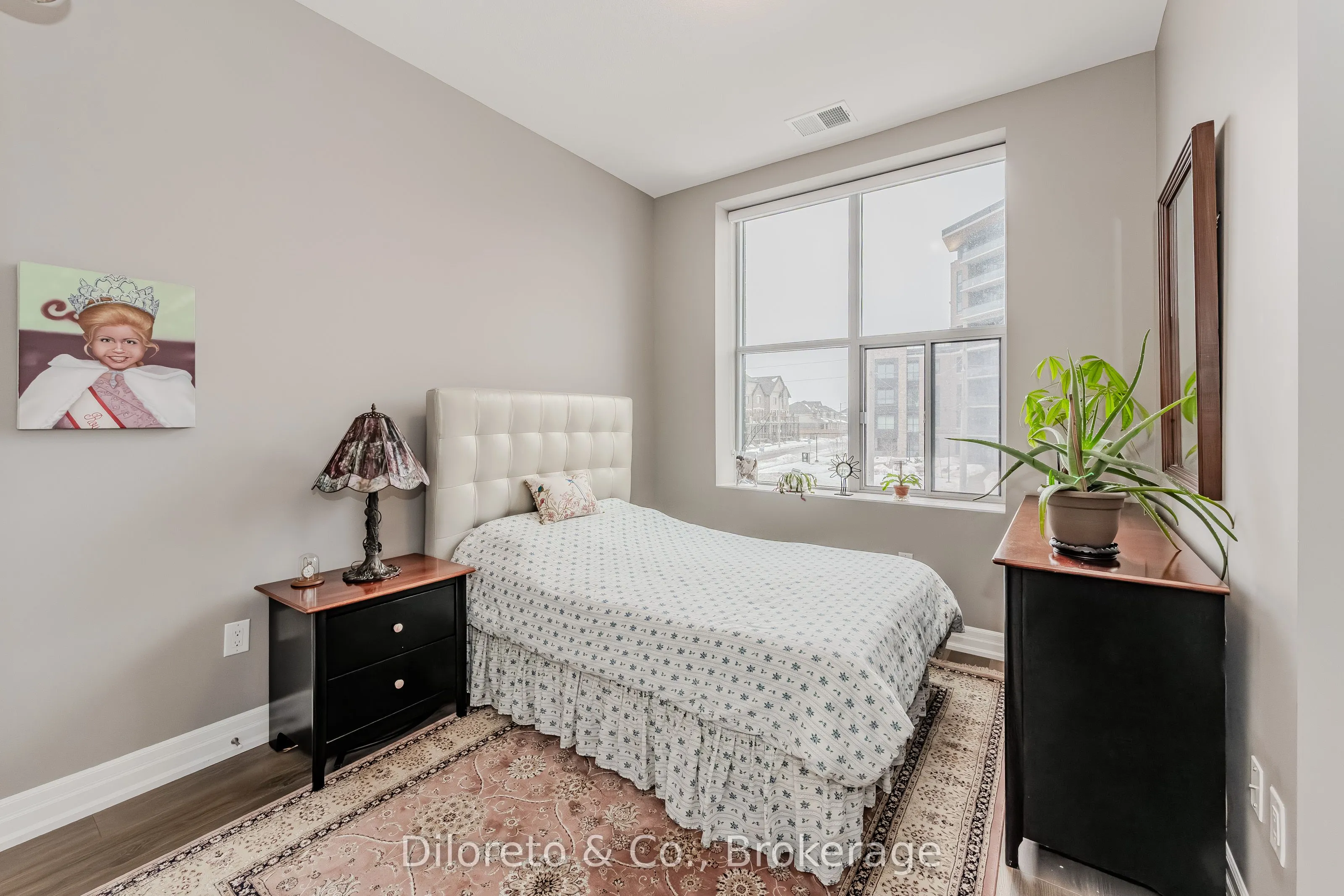 1878 Gordon Street, #105