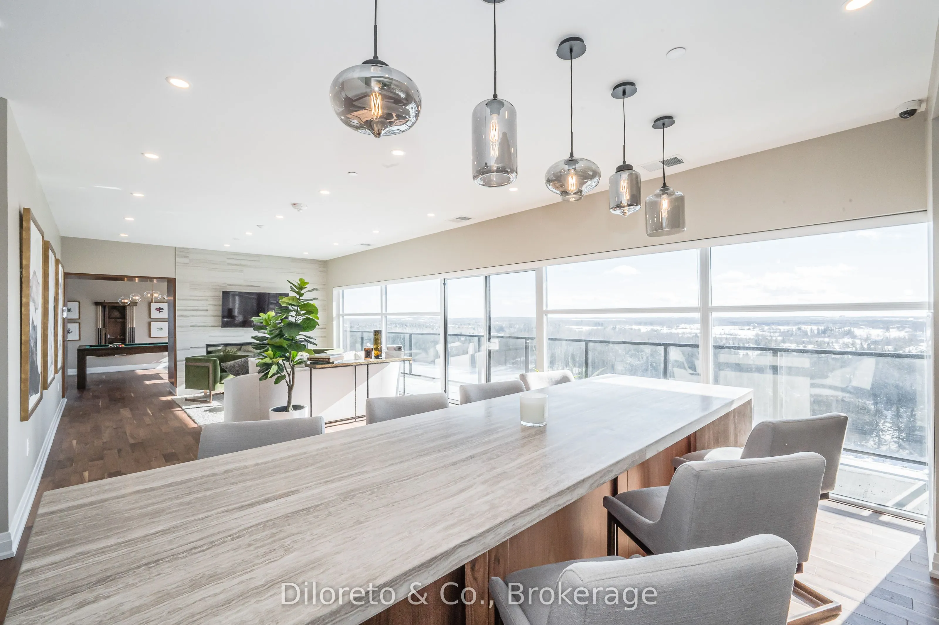 1878 Gordon Street, #105