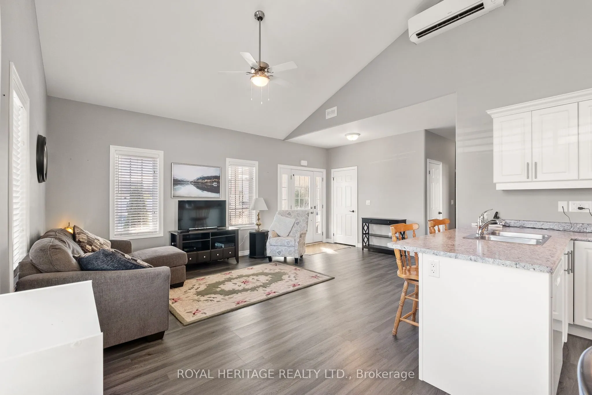 300 Croft Street, #2001