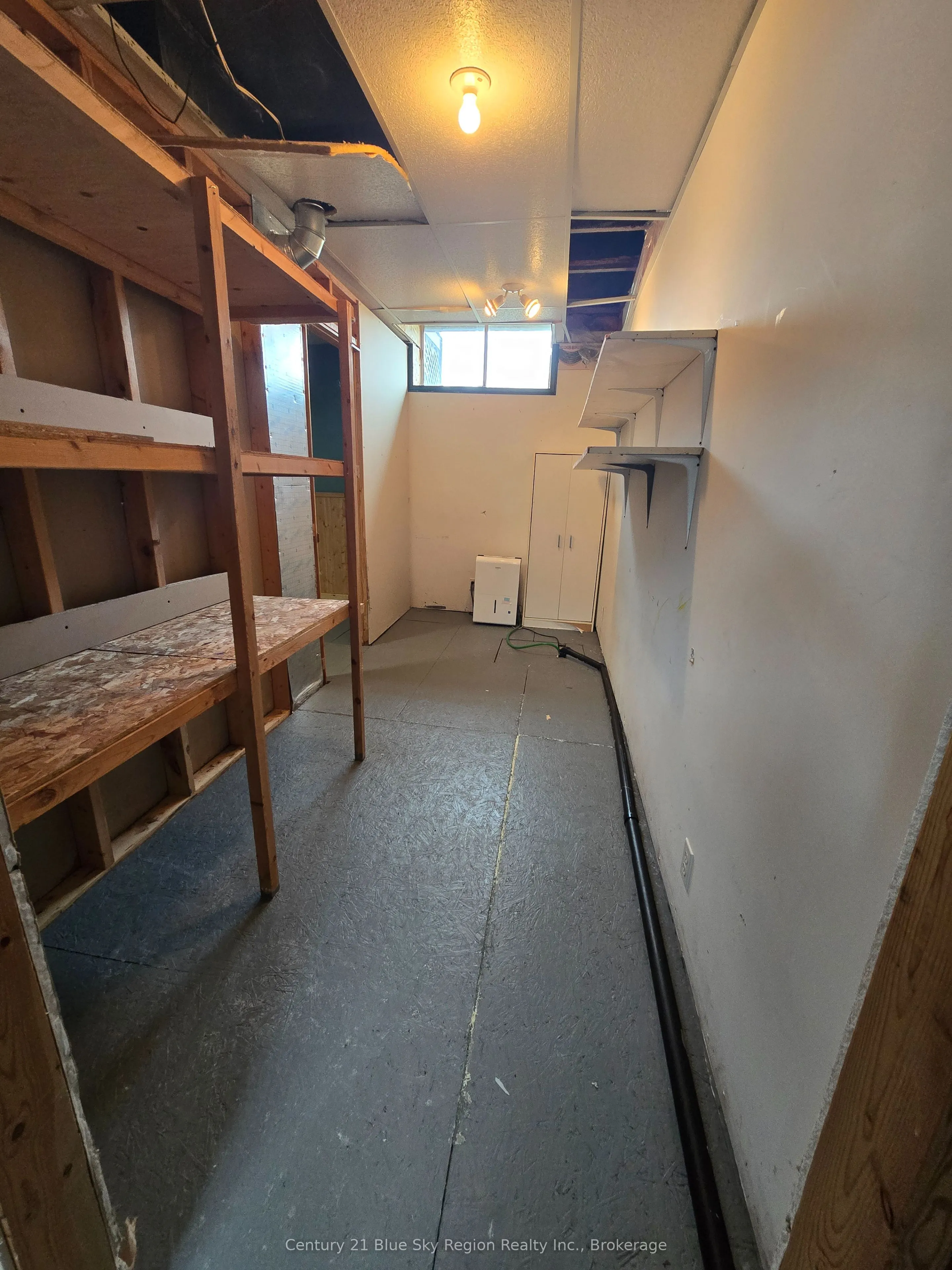 66 Principale Street W