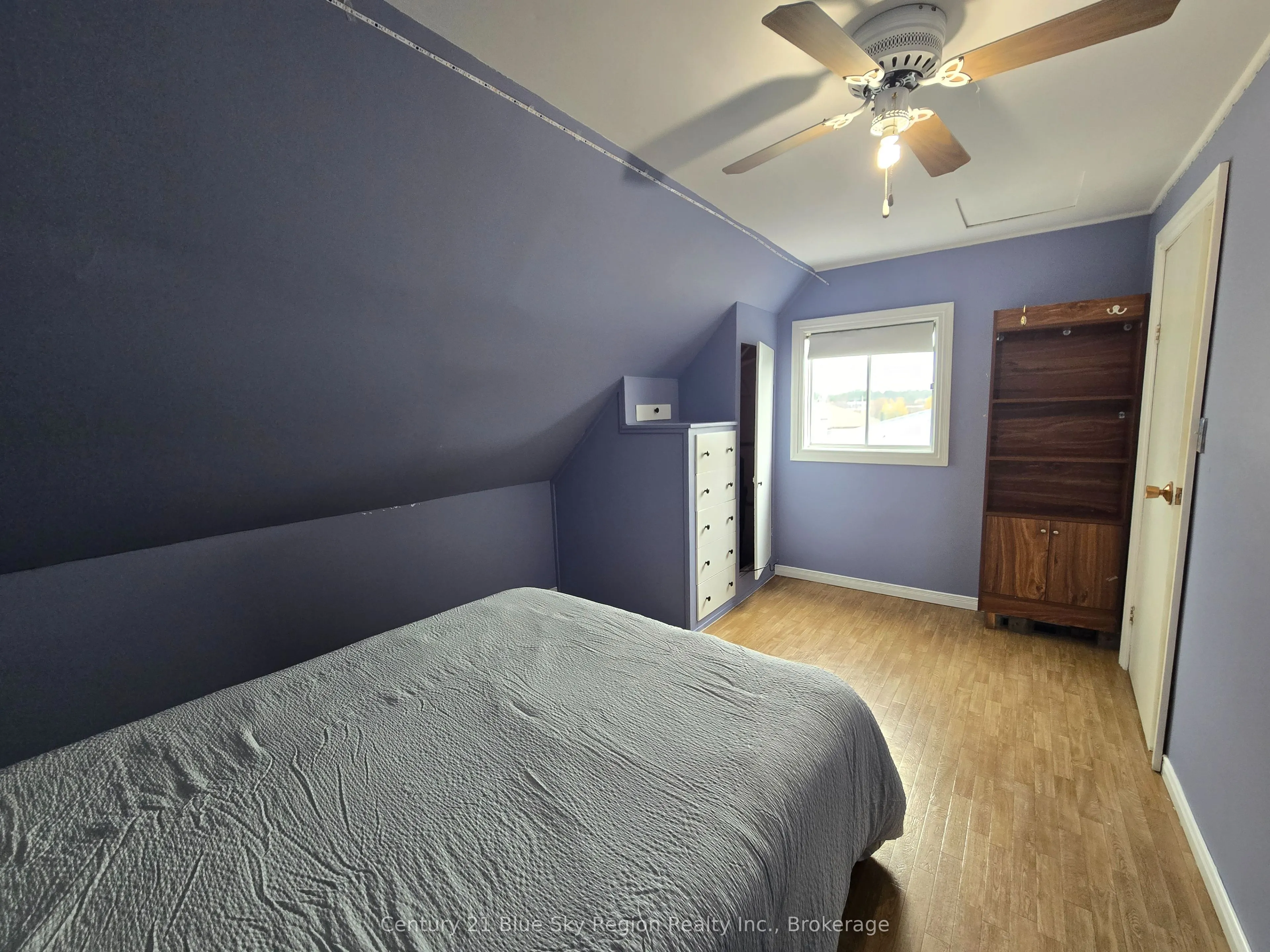 66 Principale Street W