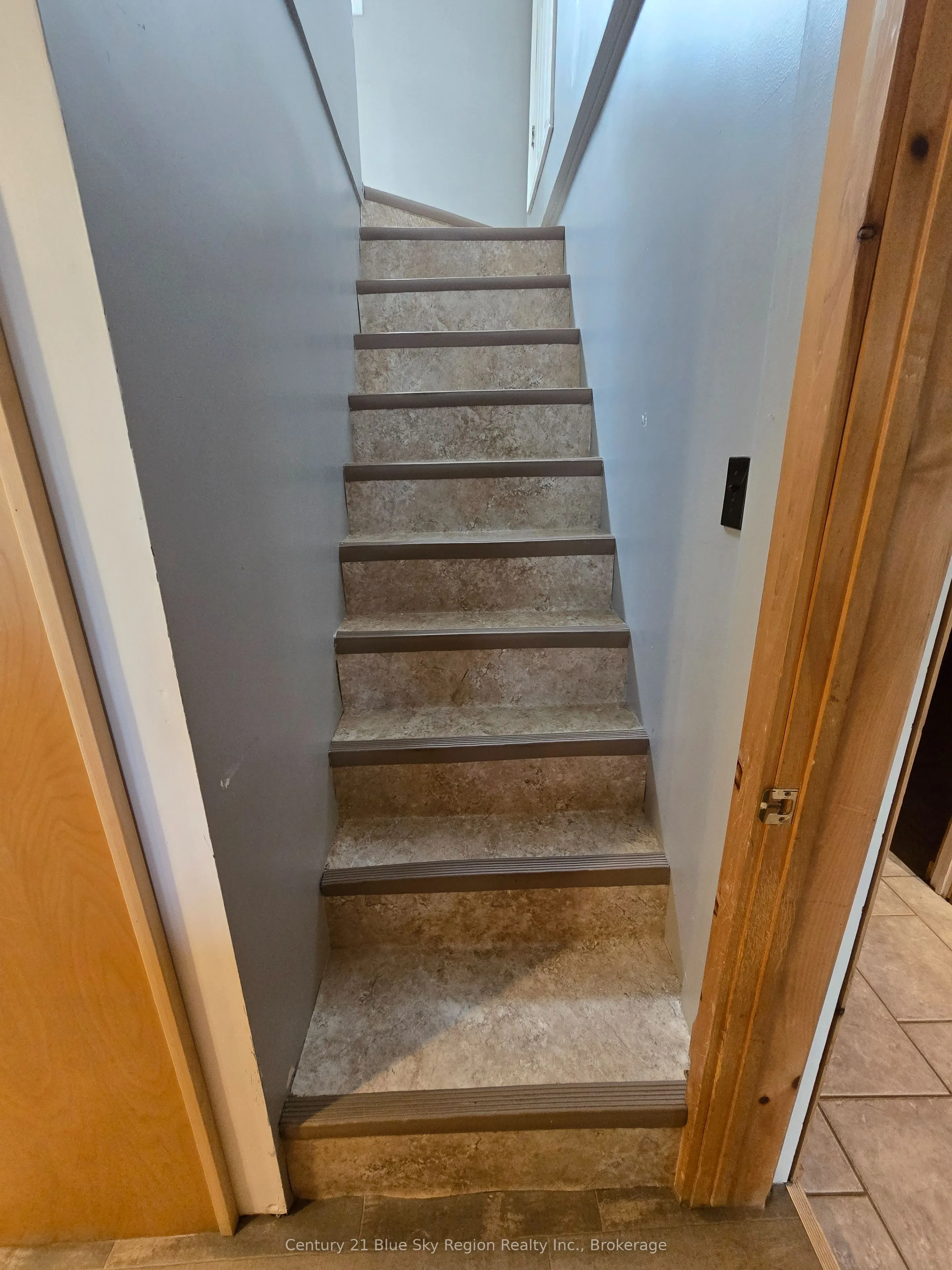 66 Principale Street W