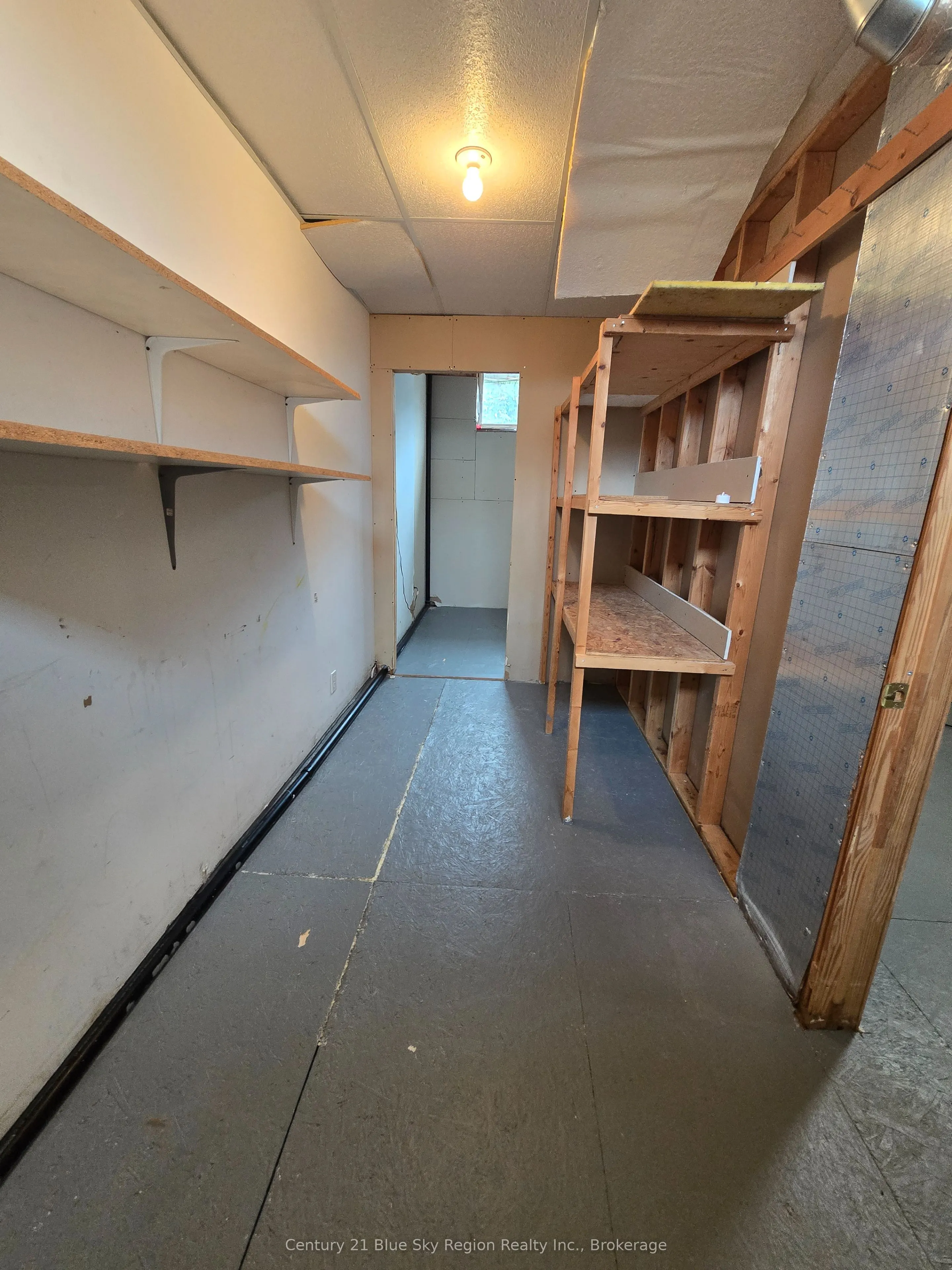 66 Principale Street W