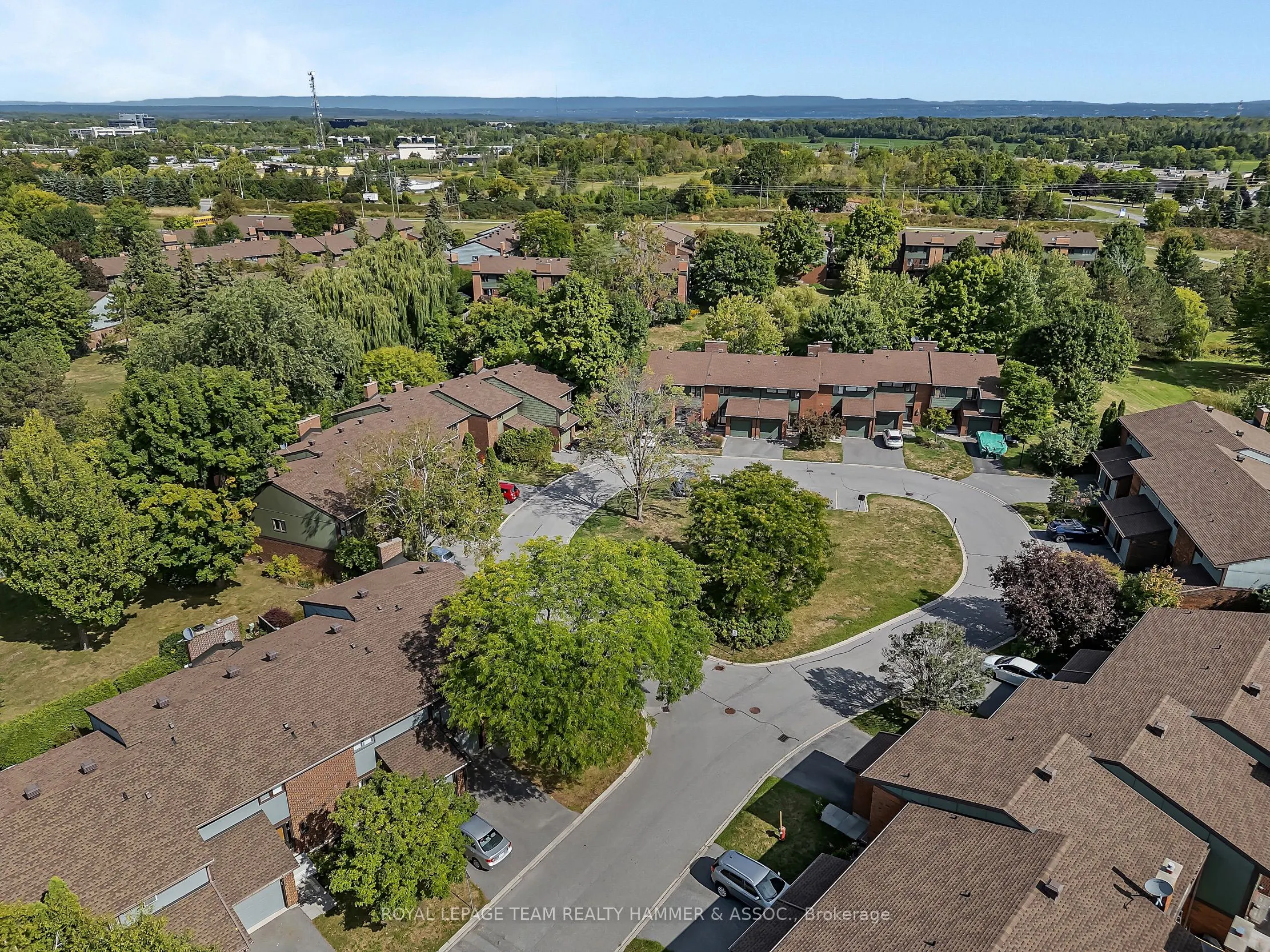 8 Chisholm Court, #4