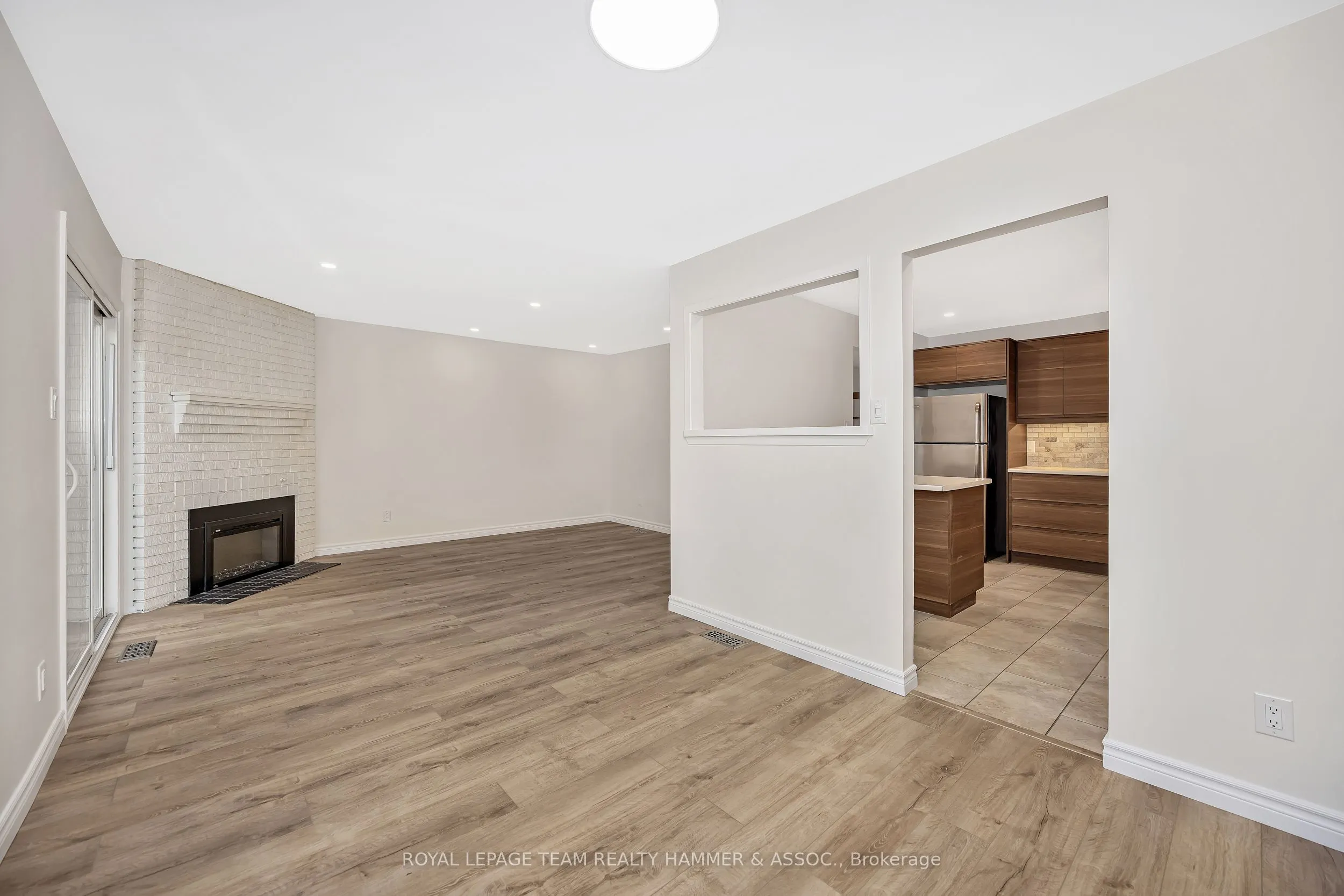 8 Chisholm Court, #4