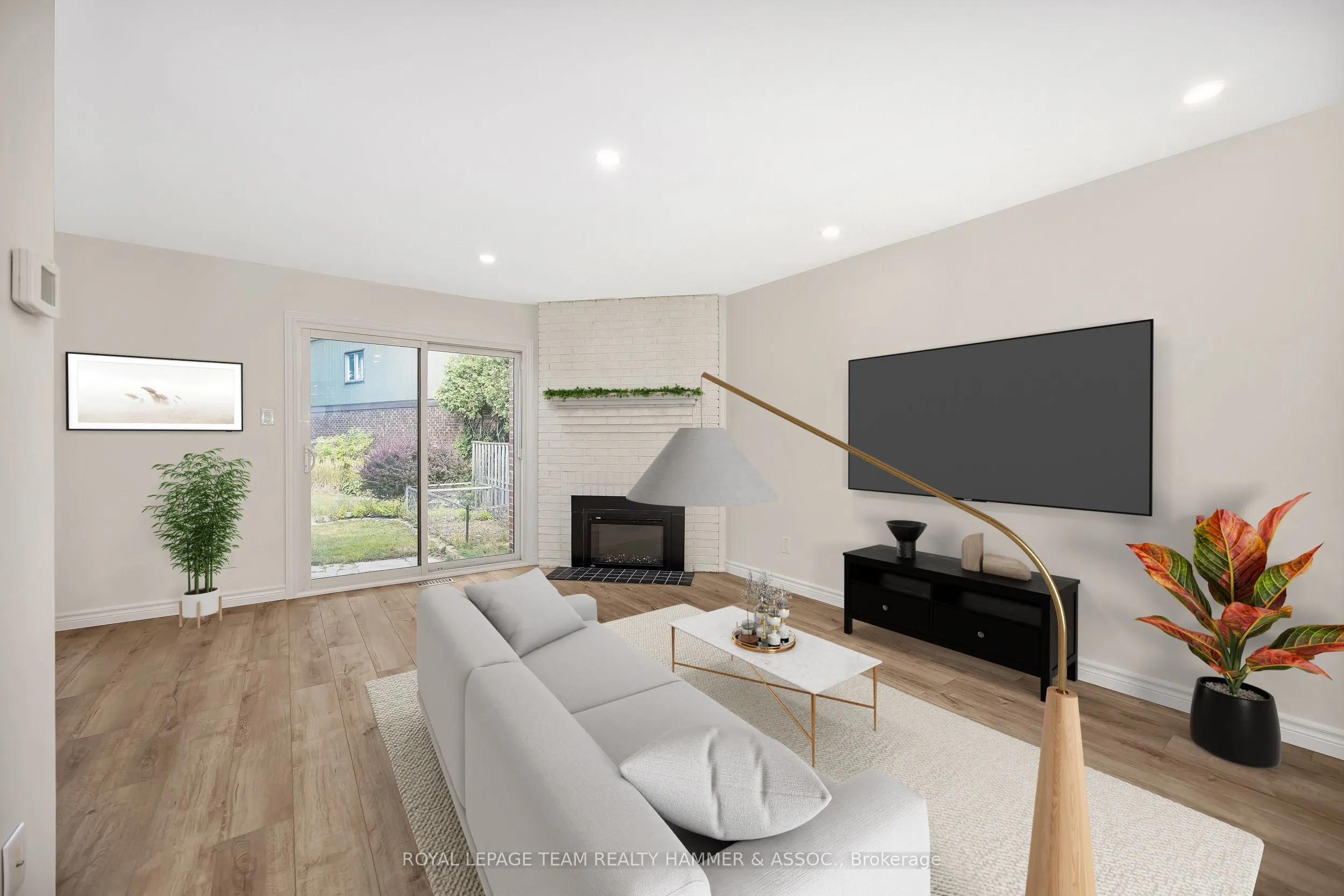 8 Chisholm Court, #4