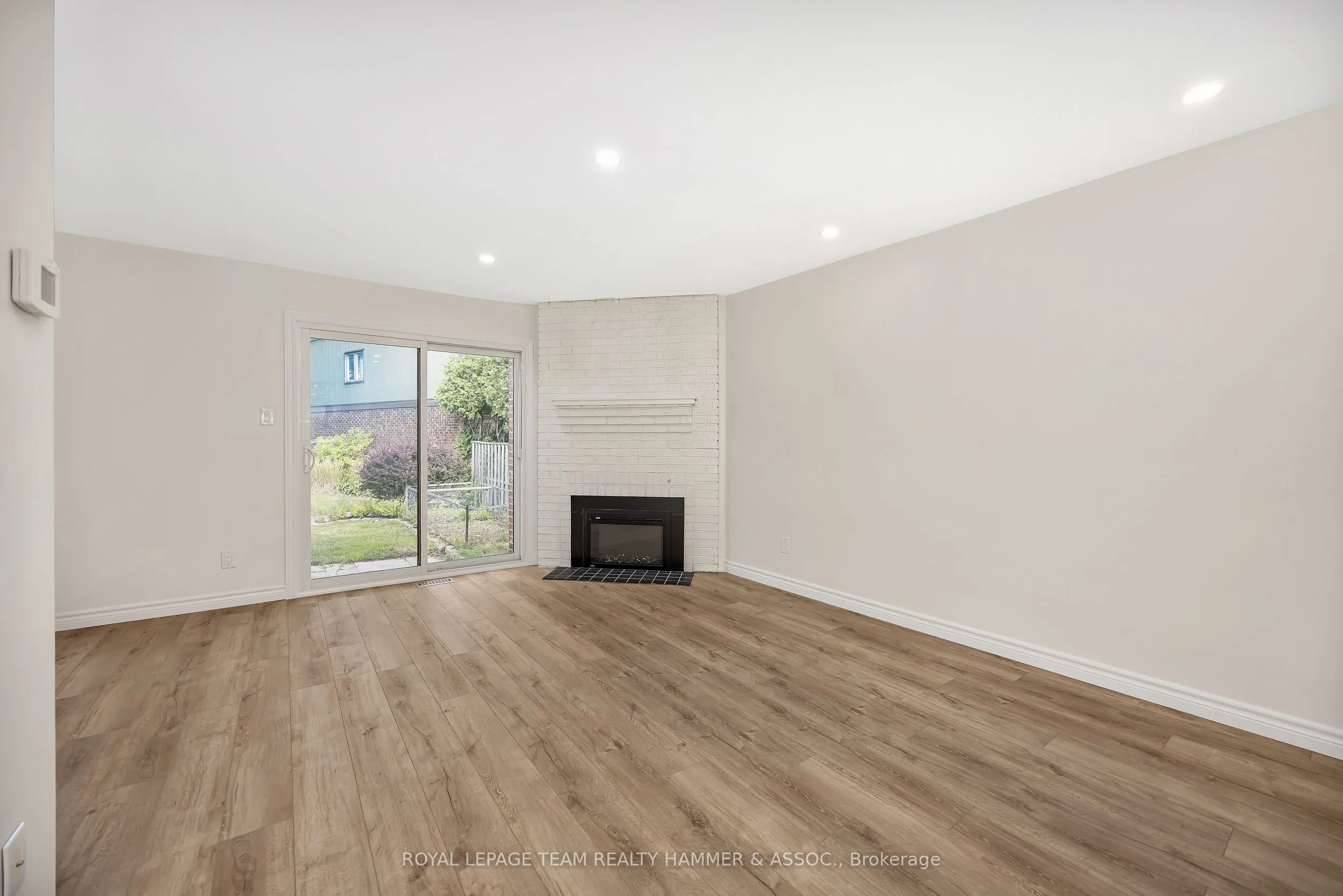 8 Chisholm Court, #4