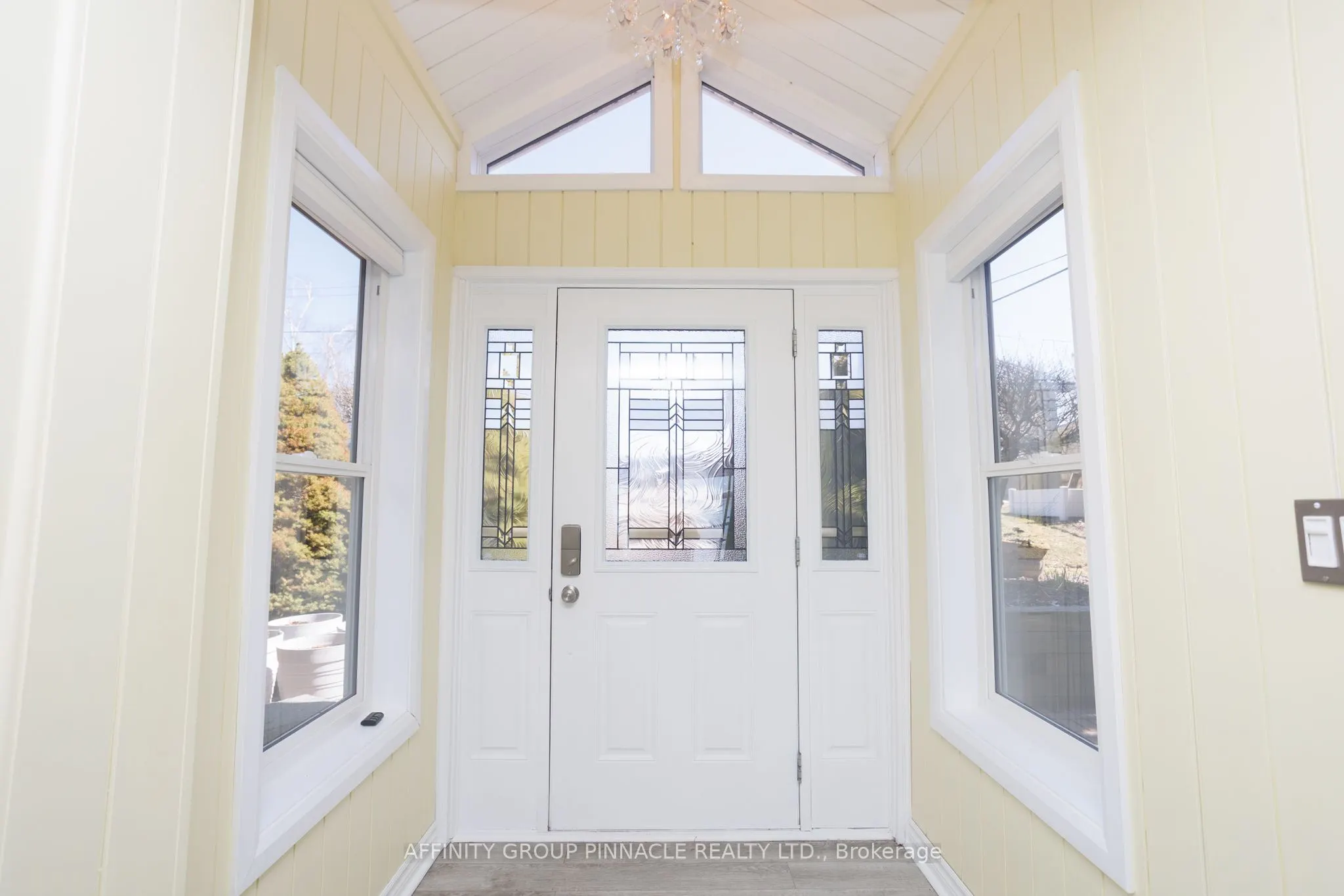 14 Oriole Road