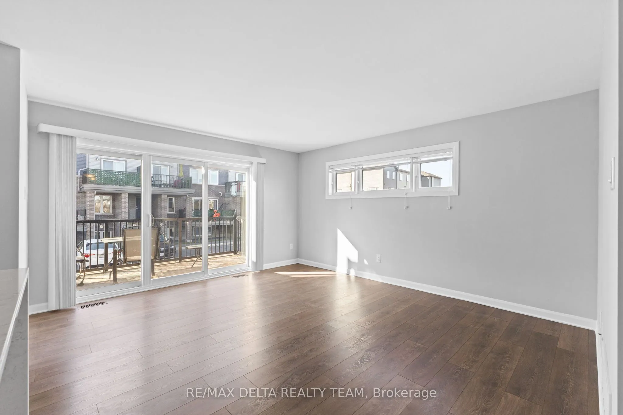 706 AMBERWING Private, #A