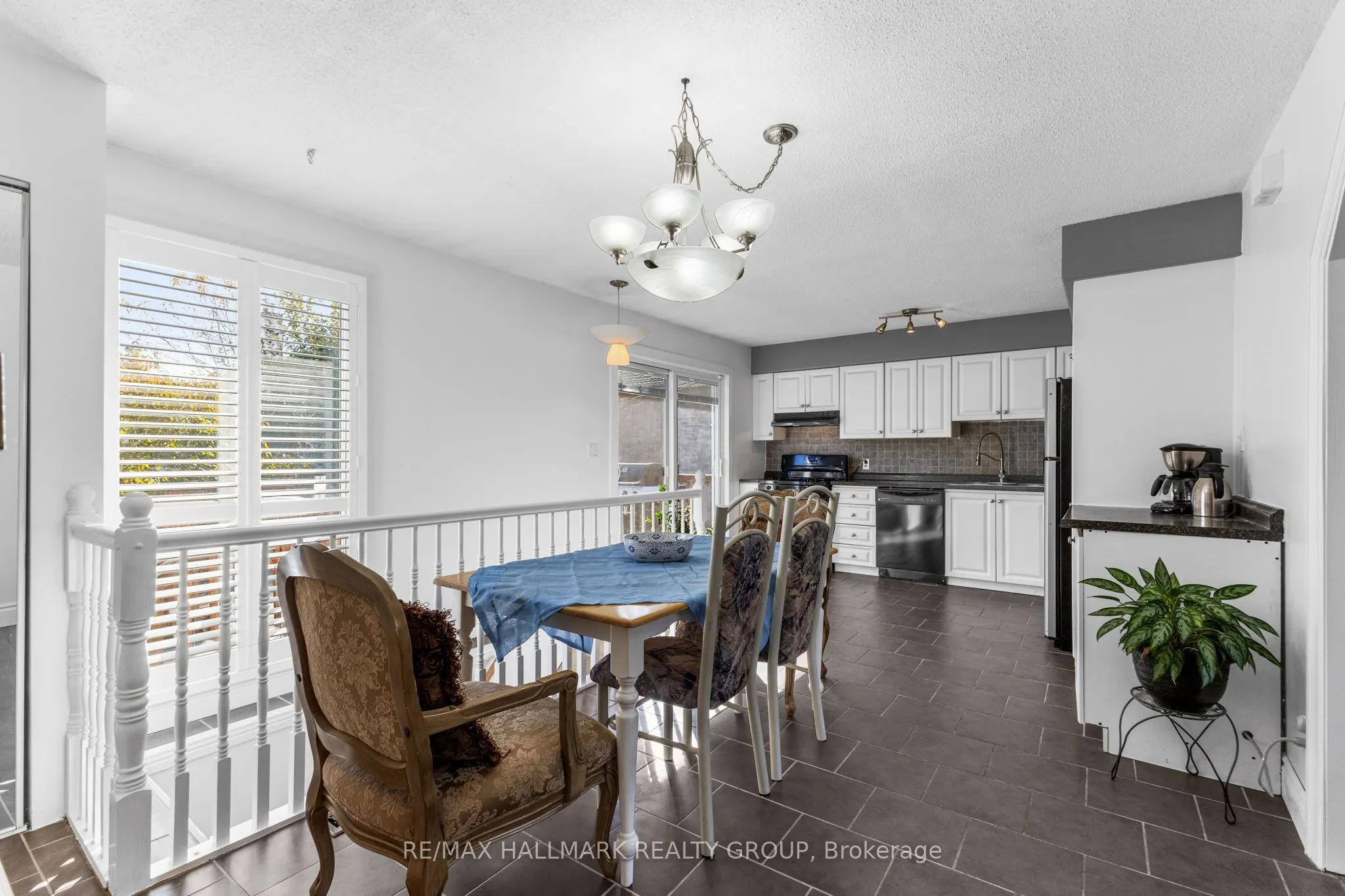 1902 Rosebella Avenue