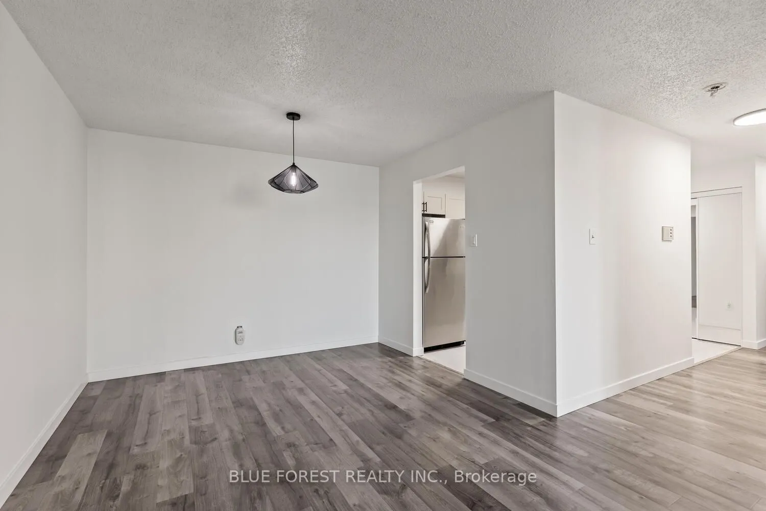 725 Deveron Crescent, #223