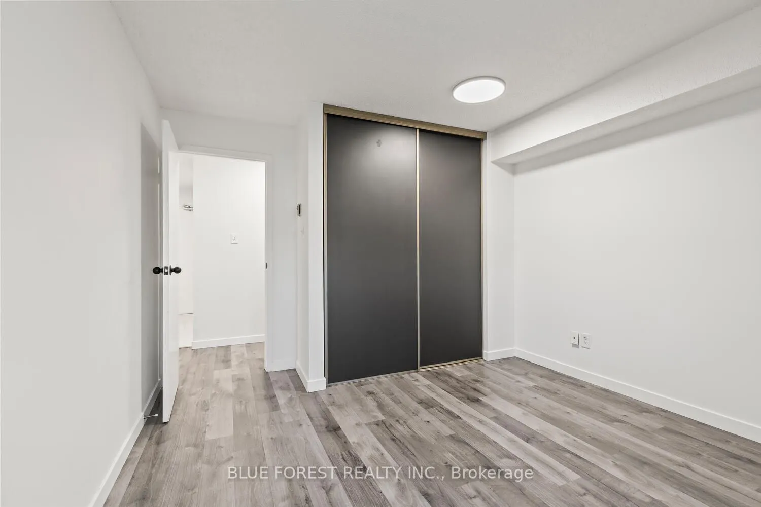 725 Deveron Crescent, #223