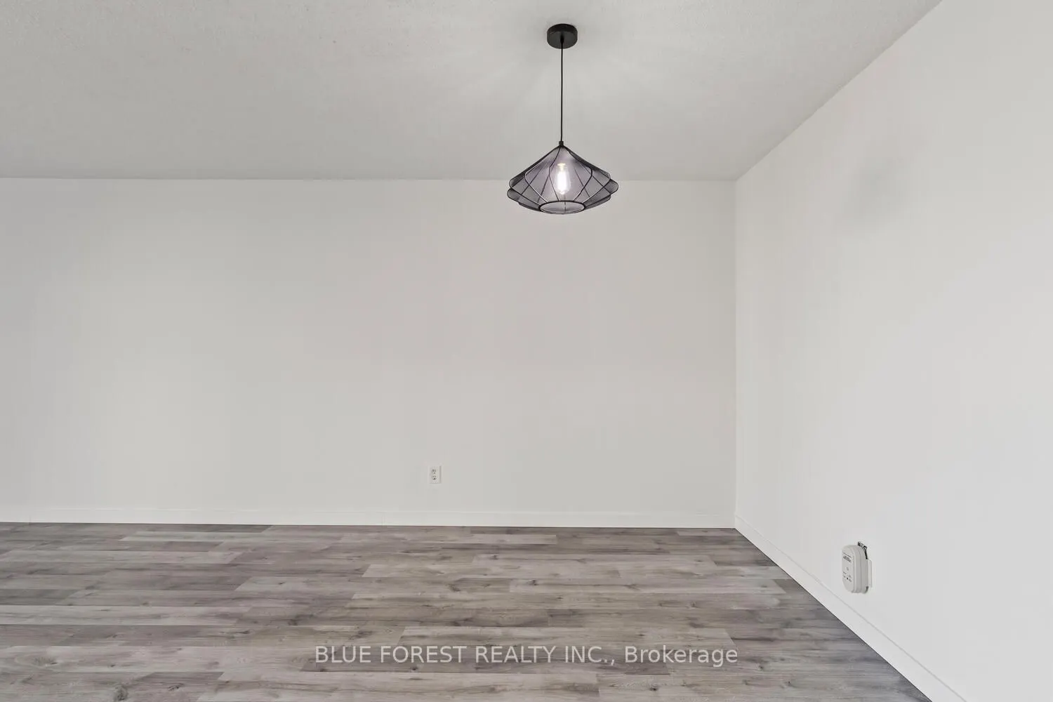 725 Deveron Crescent, #223