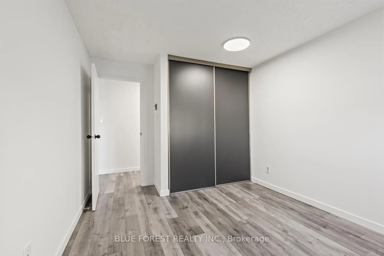 725 Deveron Crescent, #223