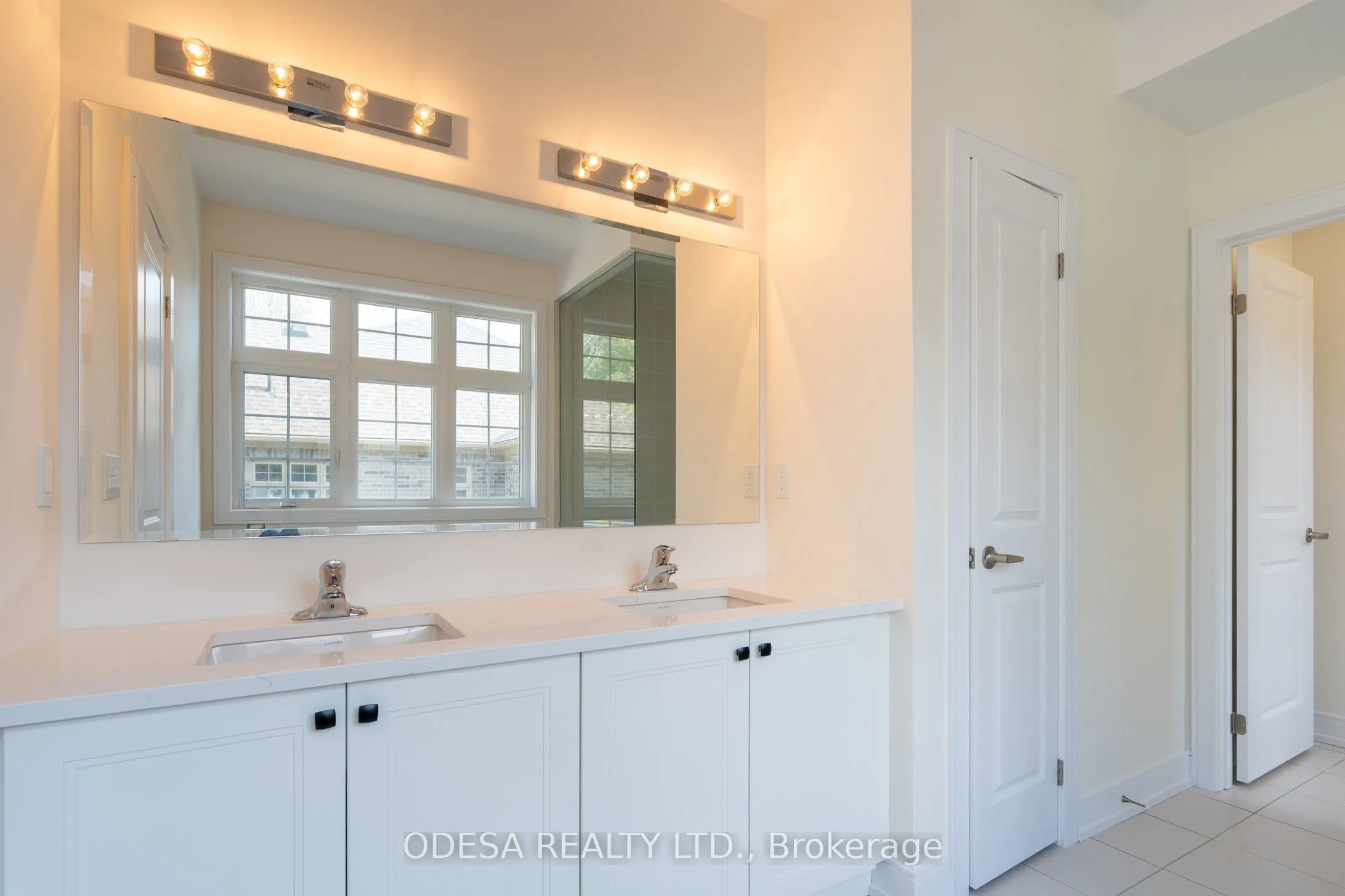 13 East Vista Terrace