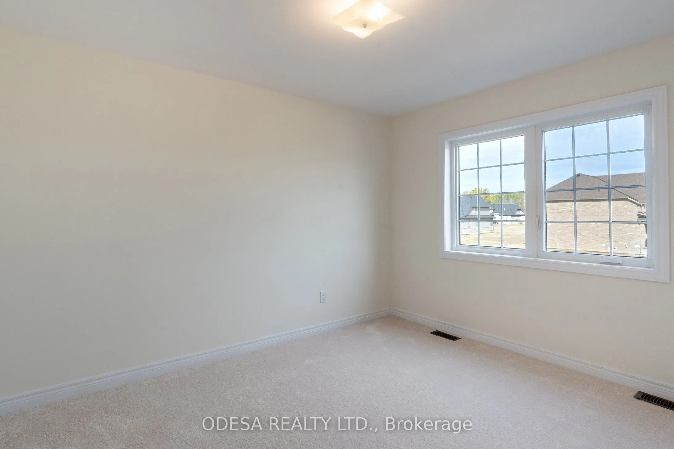 18 Blue Heron Drive W